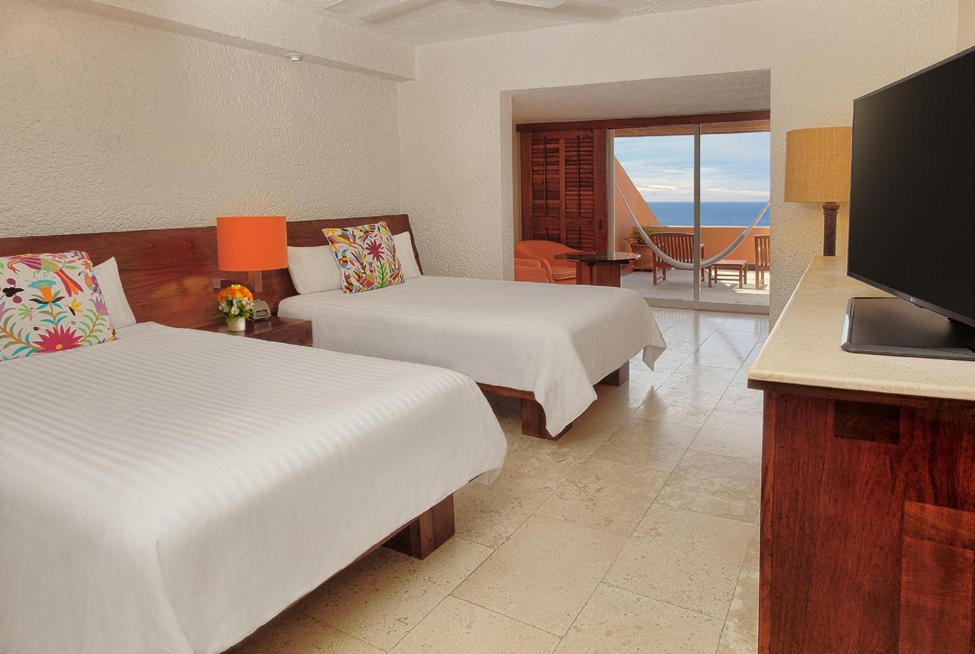 Deluxe Grand Two beds