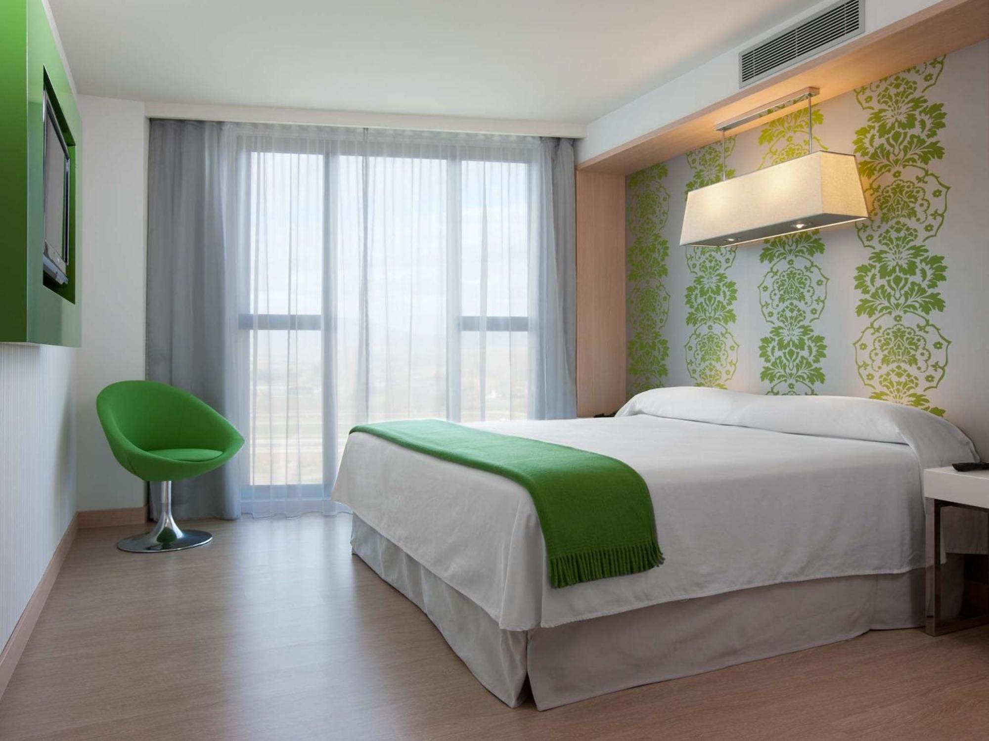 King Guest Room,1543292299:JPEG