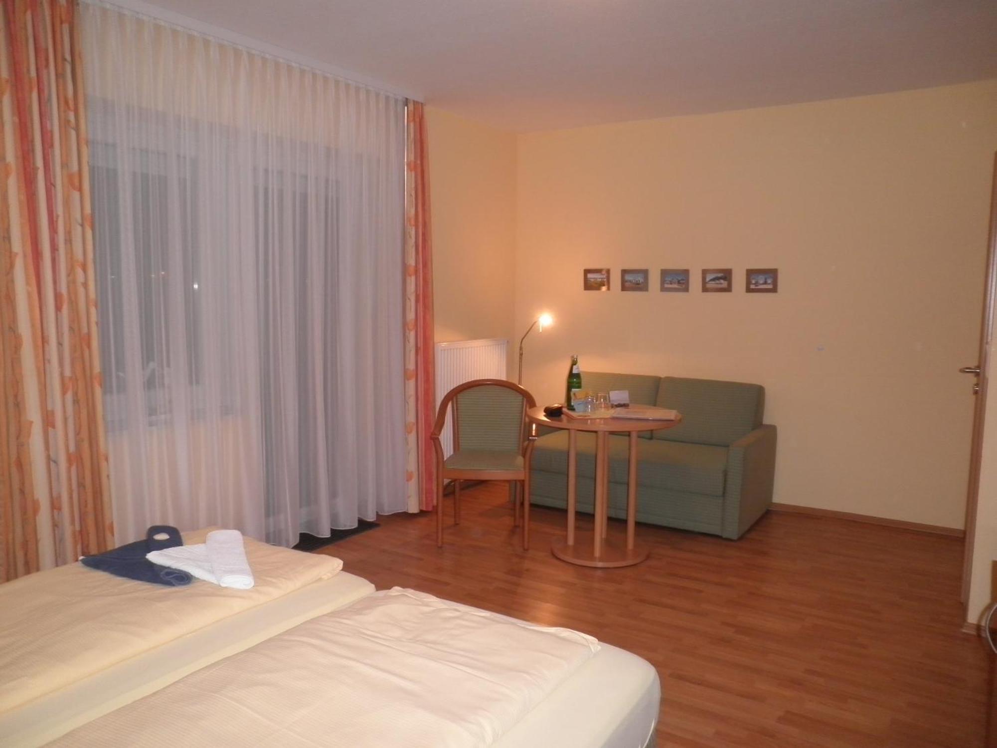 Doppelzimmer mit Terrasse