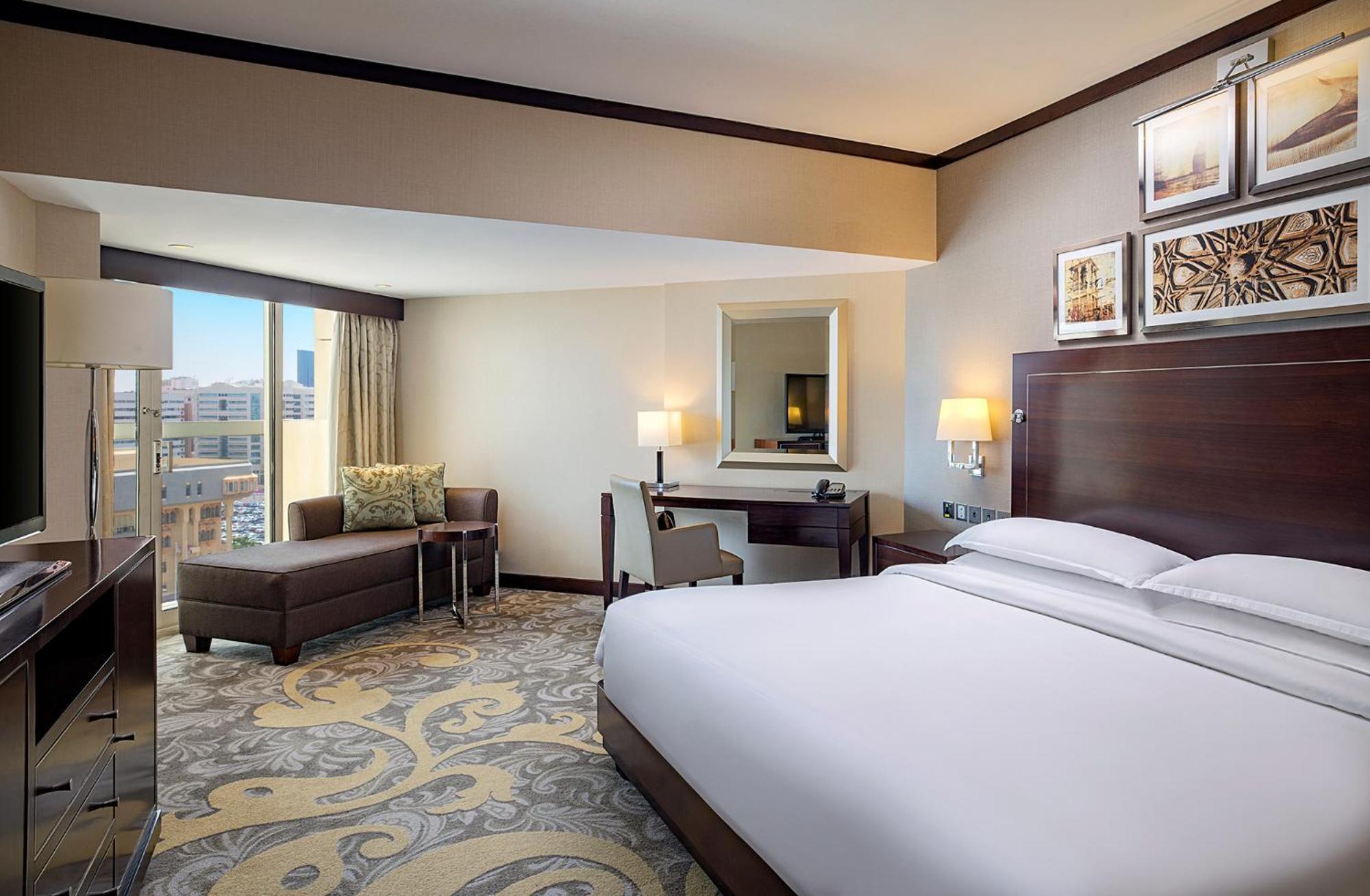 Chambre Lit King-Size Deluxe - Vue sur Ville