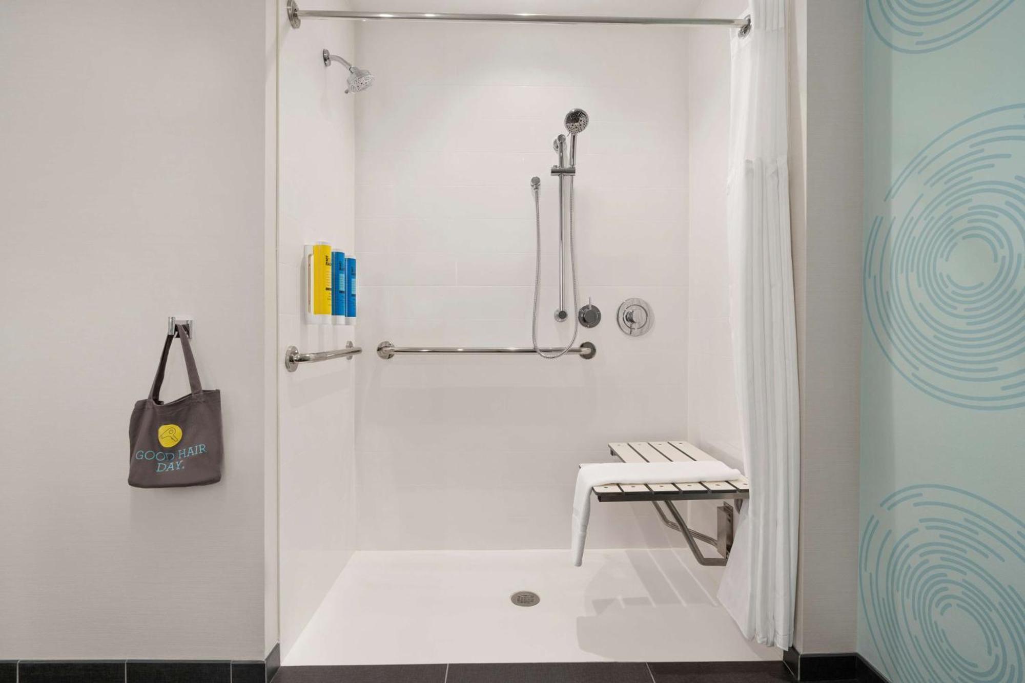 King Room with Roll-In Shower - Mobility and Hearing Access