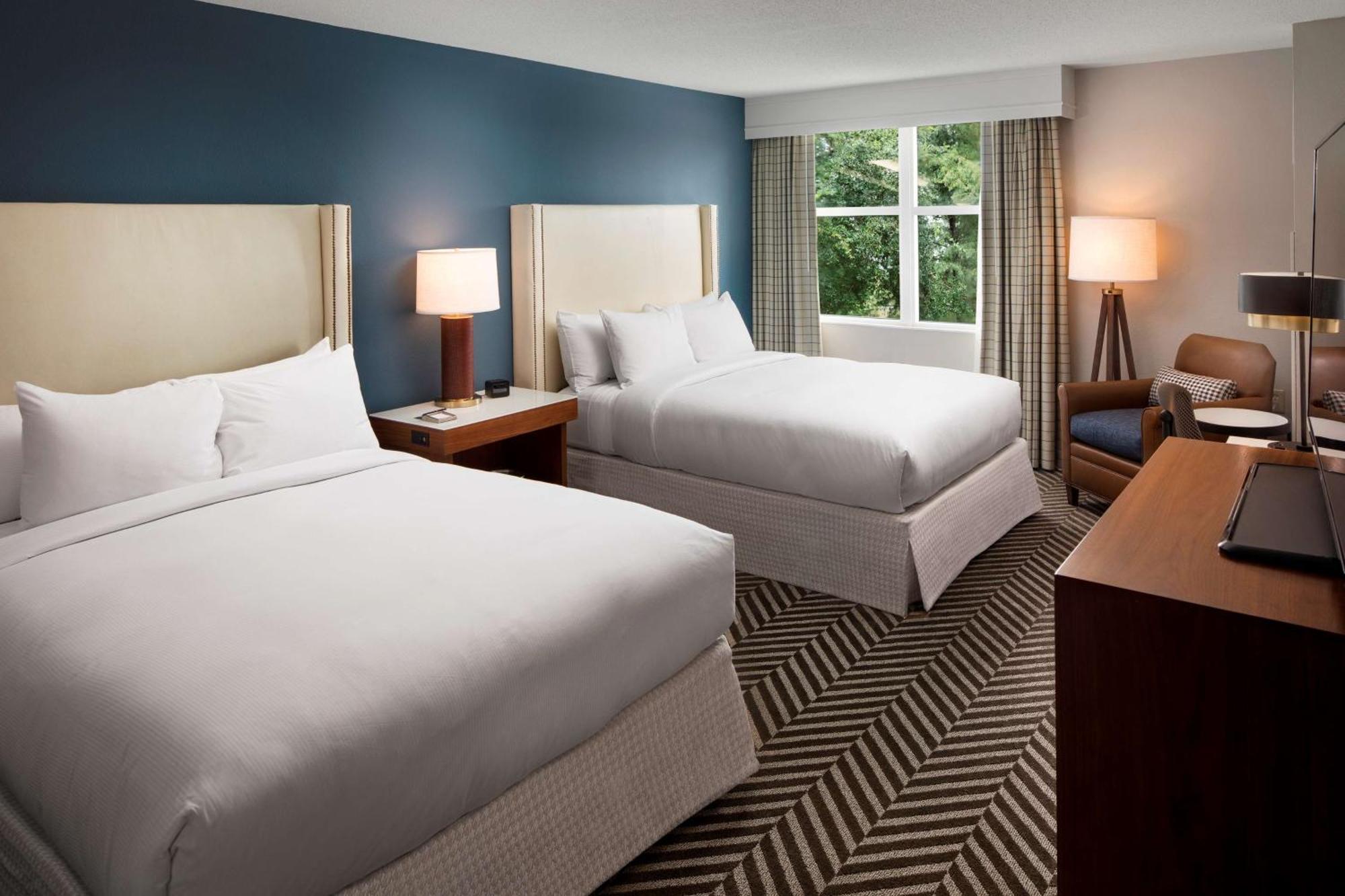 Standard Queen Room with Two Queen Beds