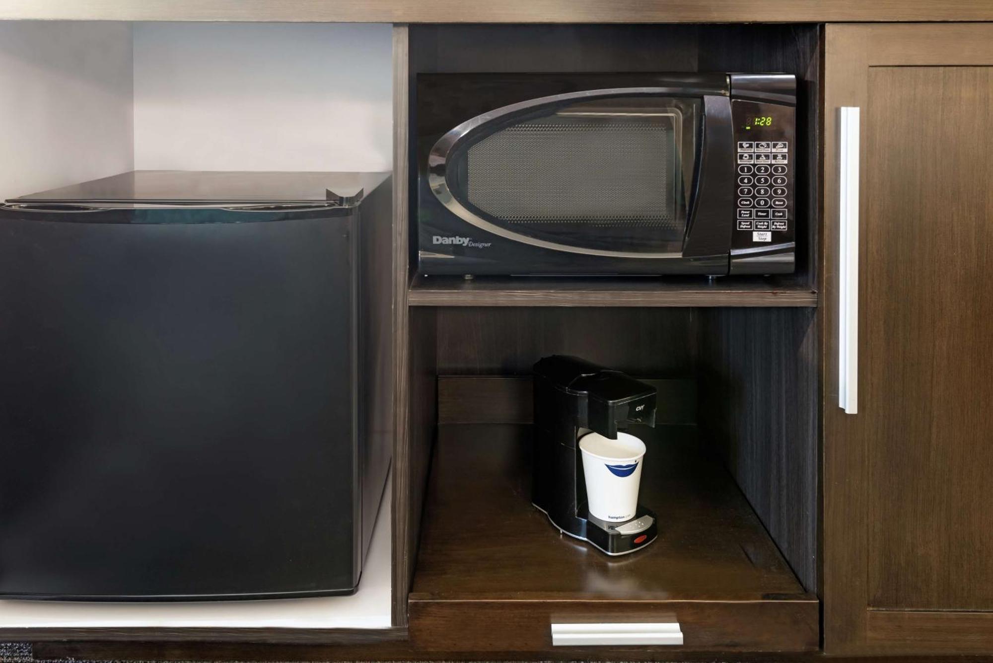 Quarto King com Duche para Pessoas com Mobilidade Condicionada - Acessível a Pessoas com Mobilidade Condicionada - Não Fumador