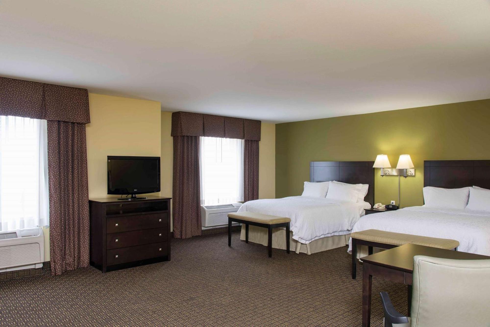 Queen Studio Suite with Two Queen Beds - Non-Smoking,1282116001:JPEG