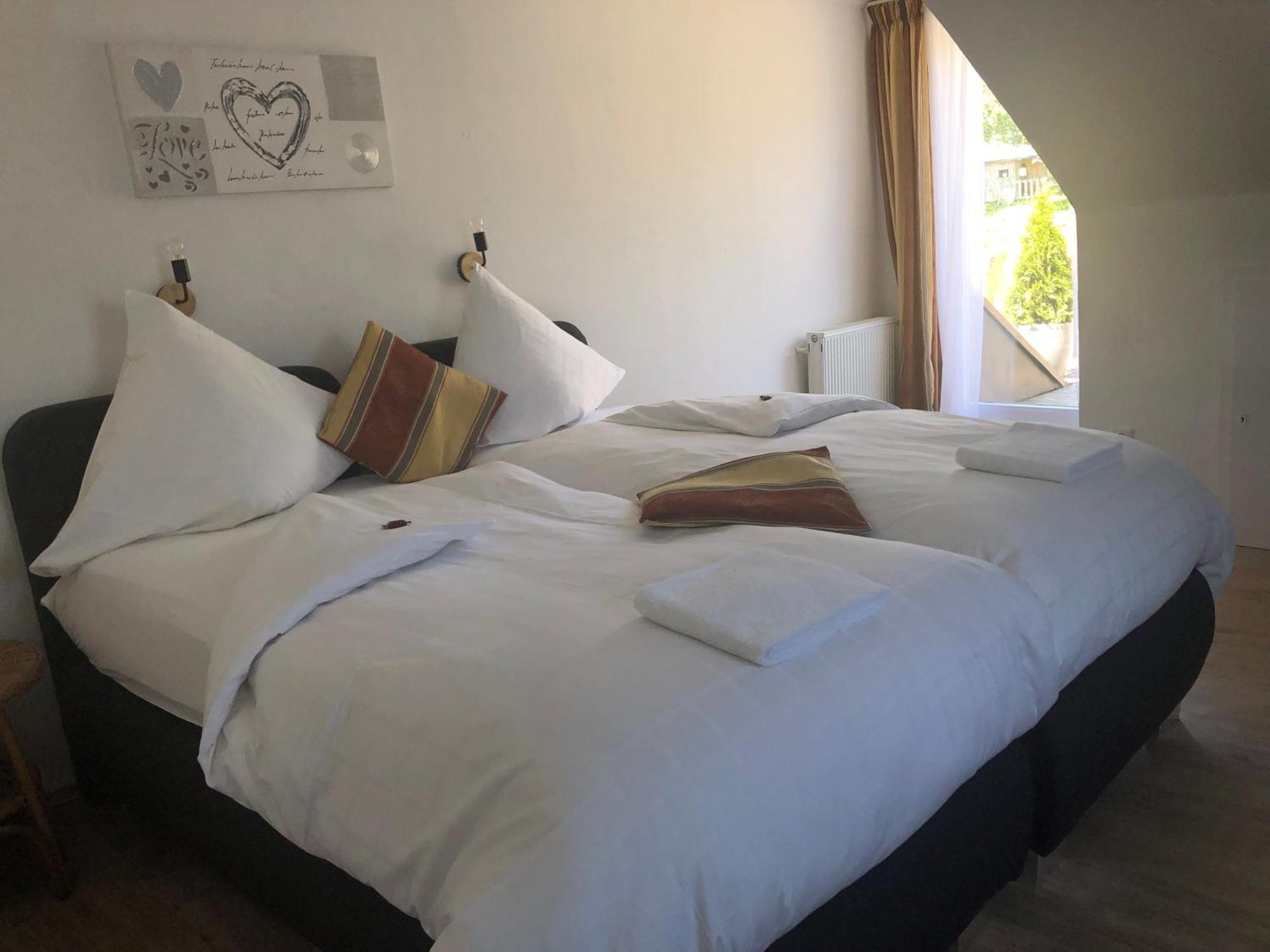 Luxus Vierbettzimmer mit Balkon