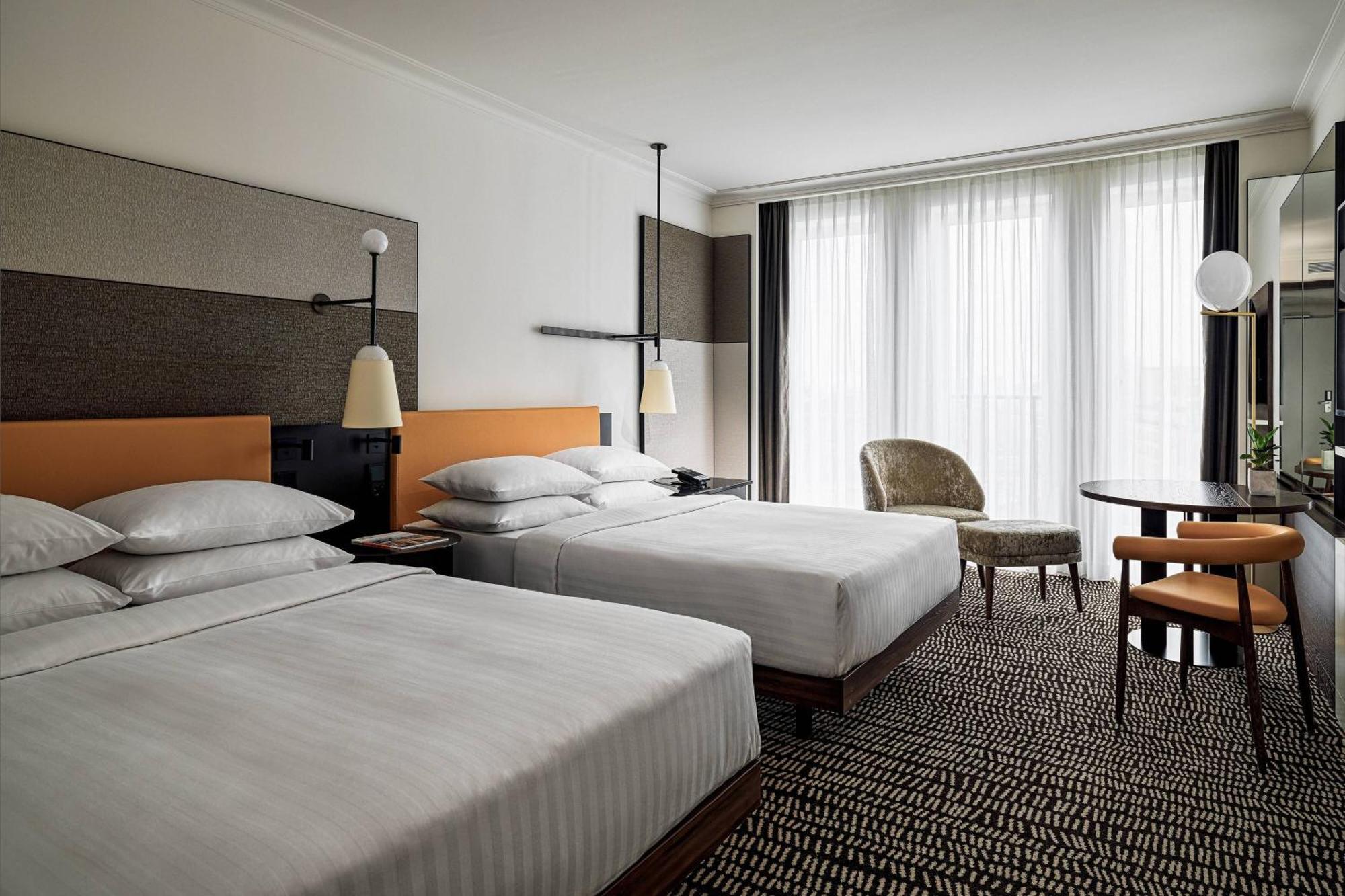 Executive Room with Lounge Access, 2 Doubles,1498749544:JPEG