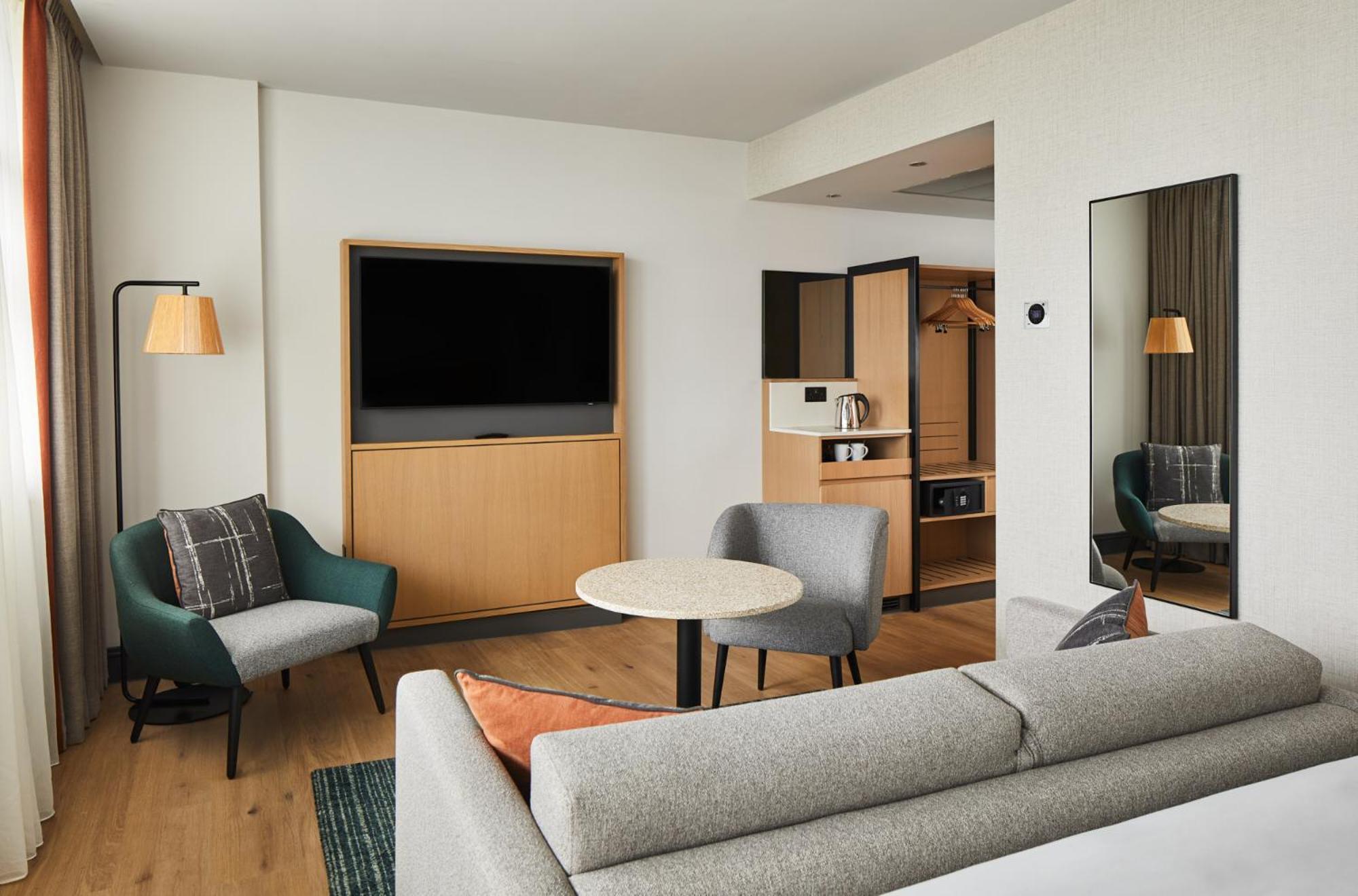 Executive Kamer met kingsize bed en toegang tot de MClub Lounge