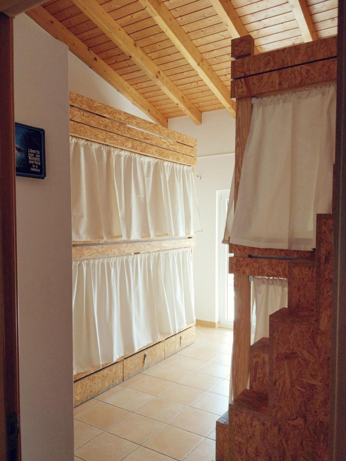 Eenpersoonsbed in Slaapzaal