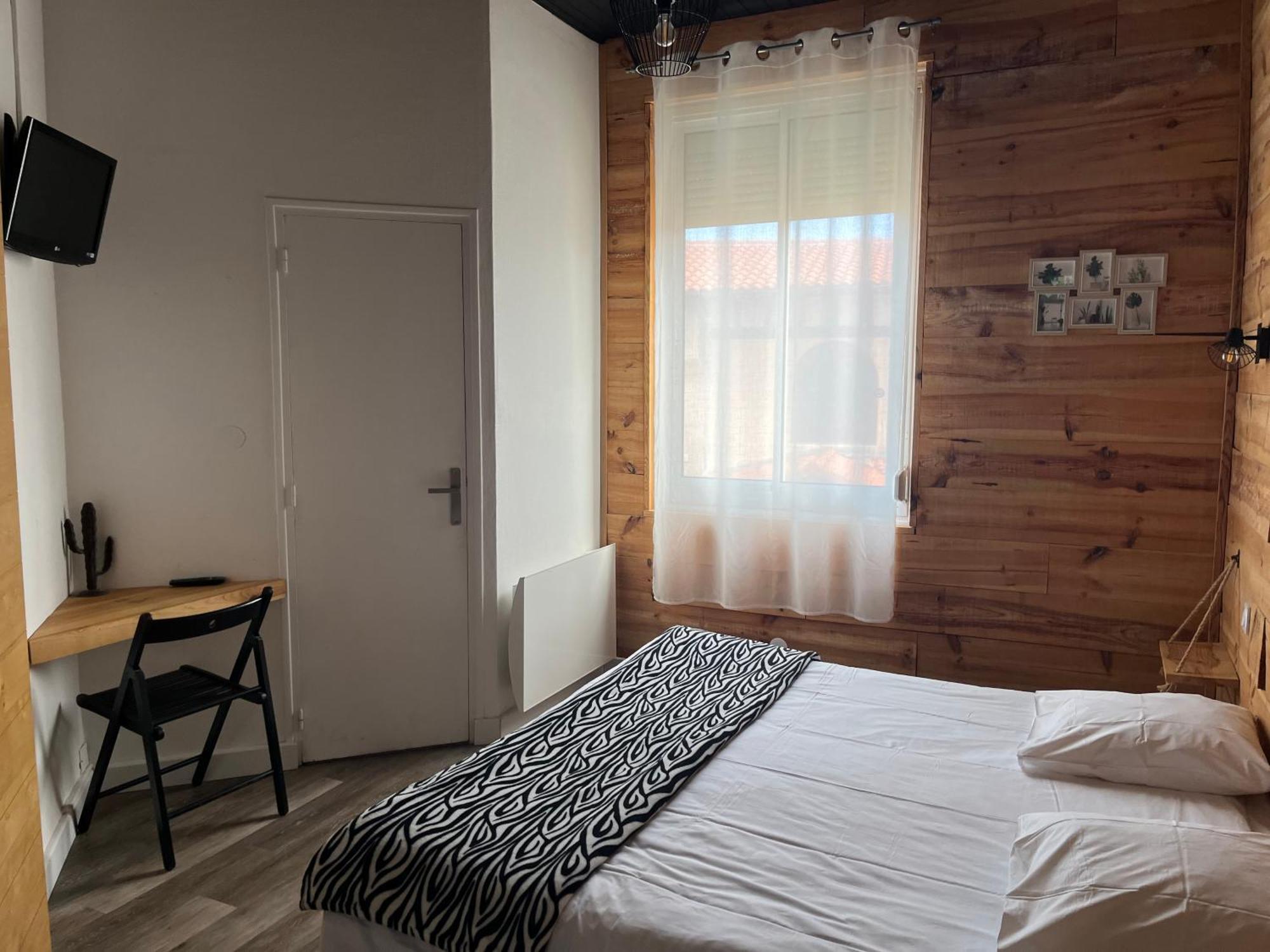 Standard Triple Room,1566972155:JPEG