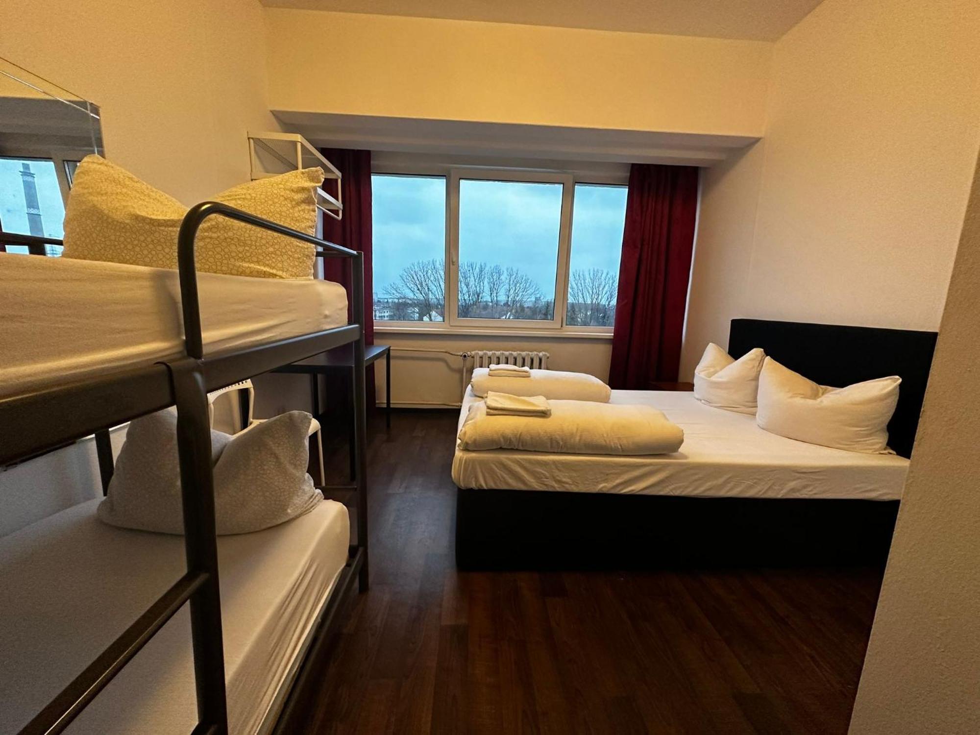 Quadruple Room Garden View,1567060529:JPEG