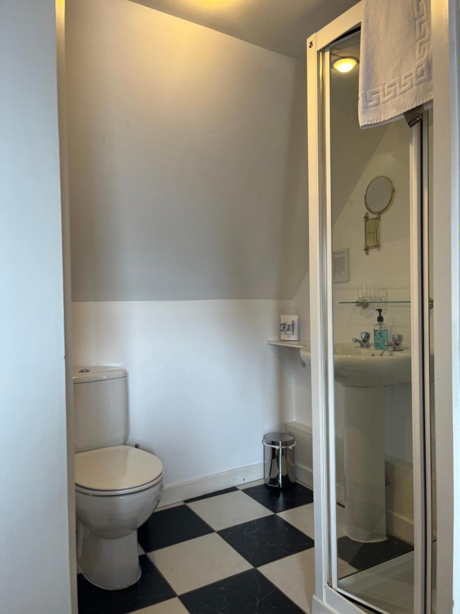 Chambre Double avec Salle de Bains Privative