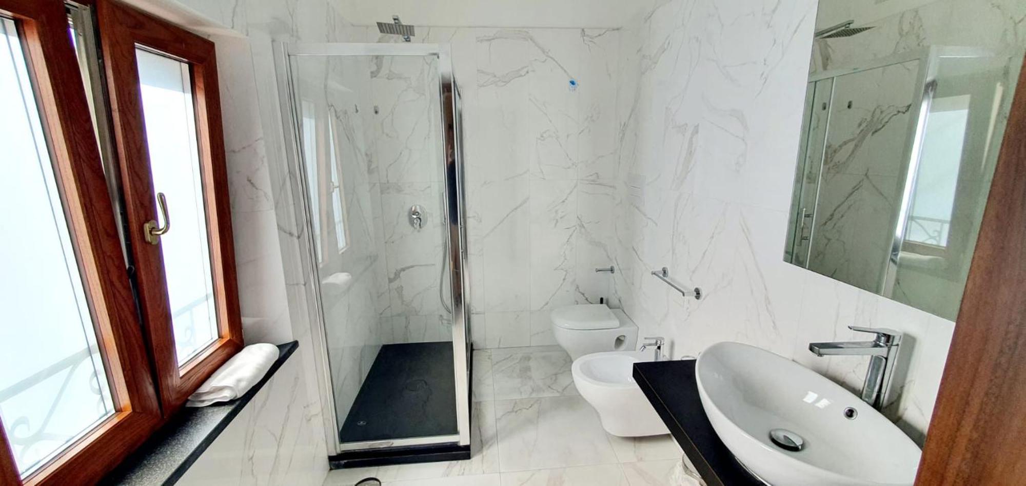 Quarto Duplo com Vista Jardim