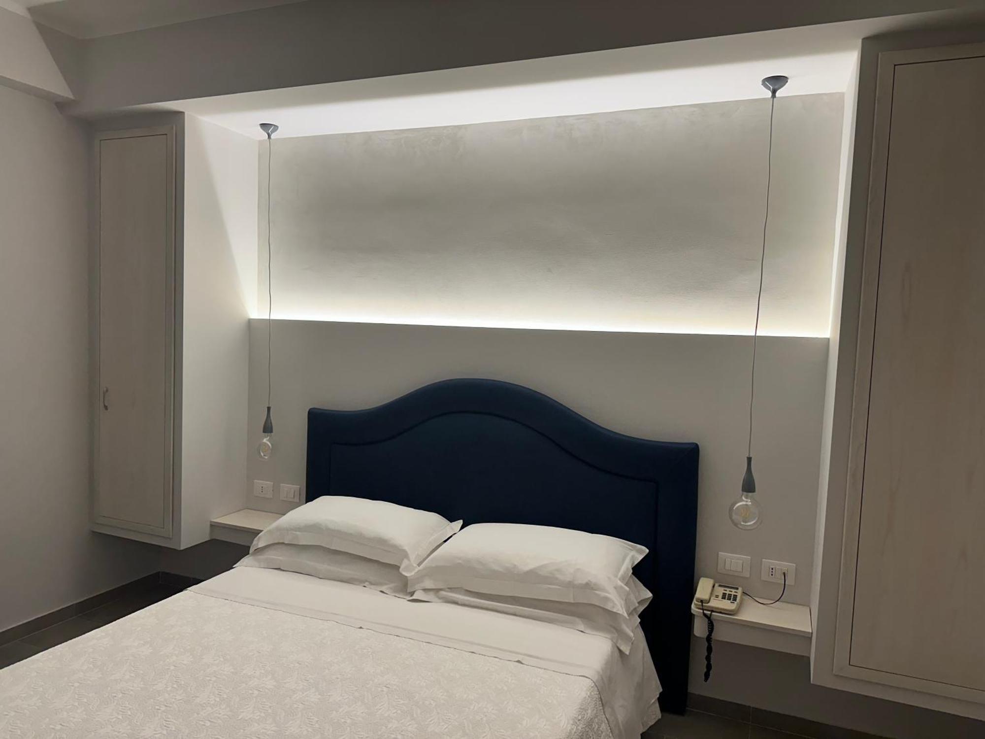 Double Room,1576716140:JPEG