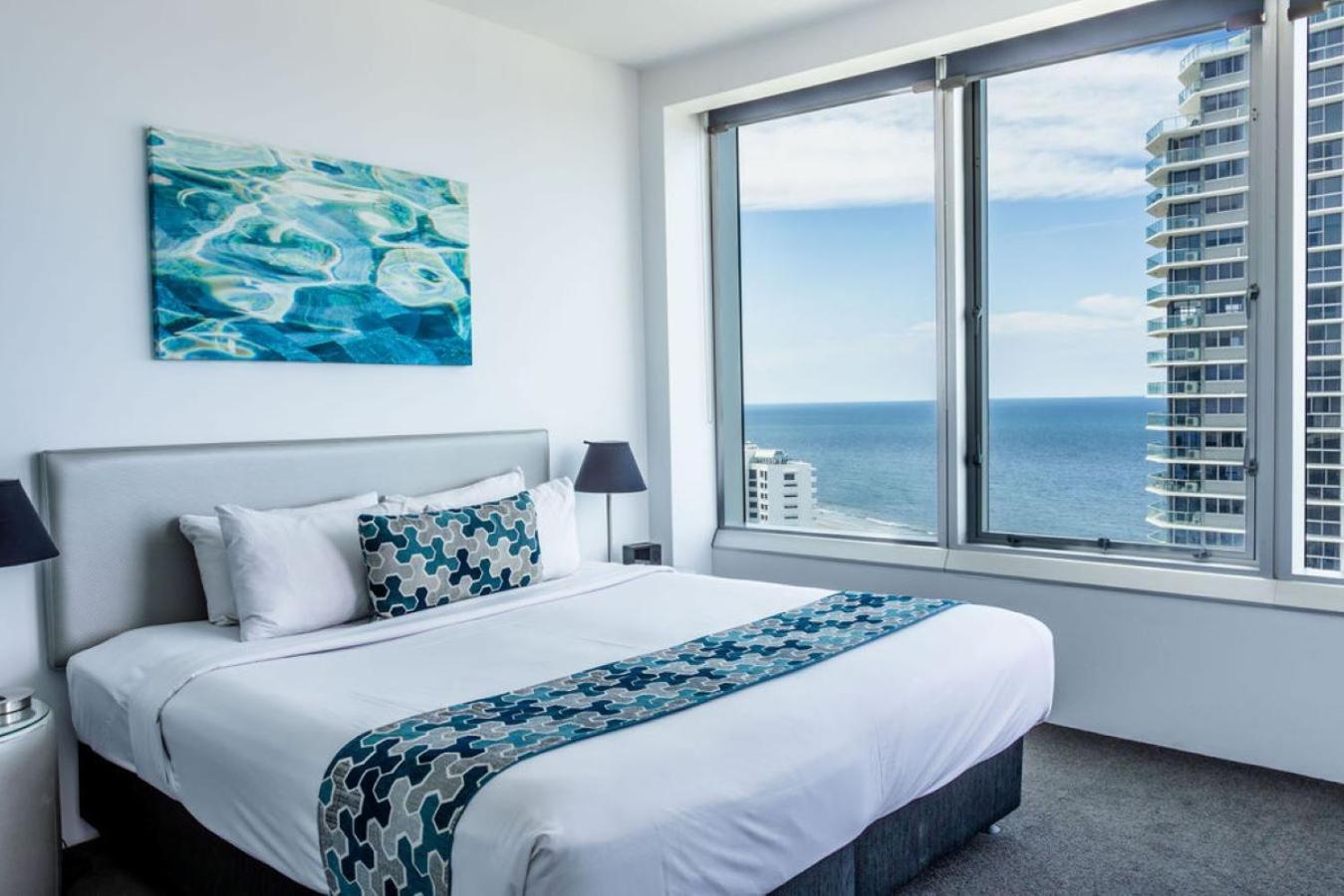 One-Bedroom Apartment with Spa Bath - Ocean View
