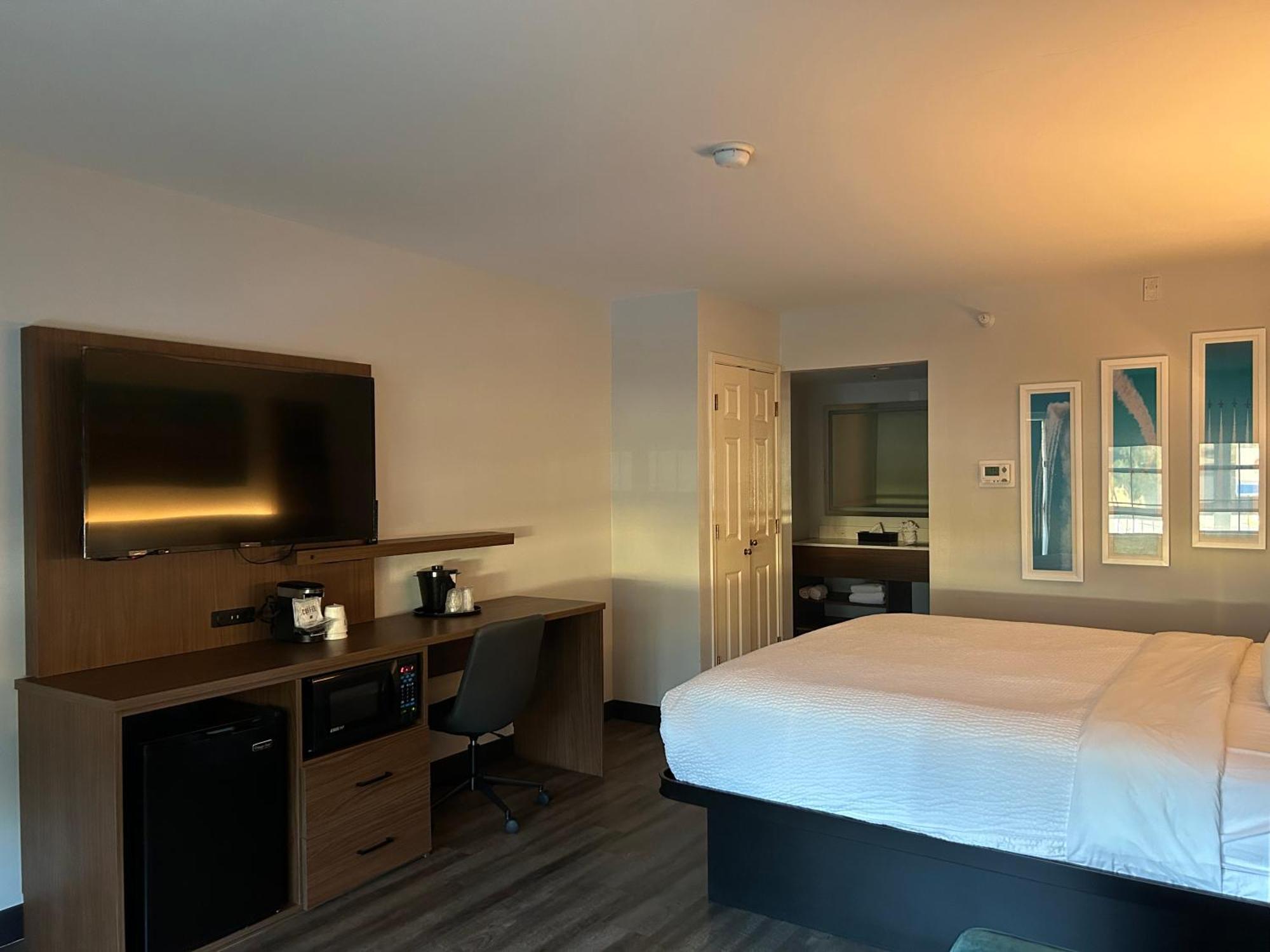 Executive King Room