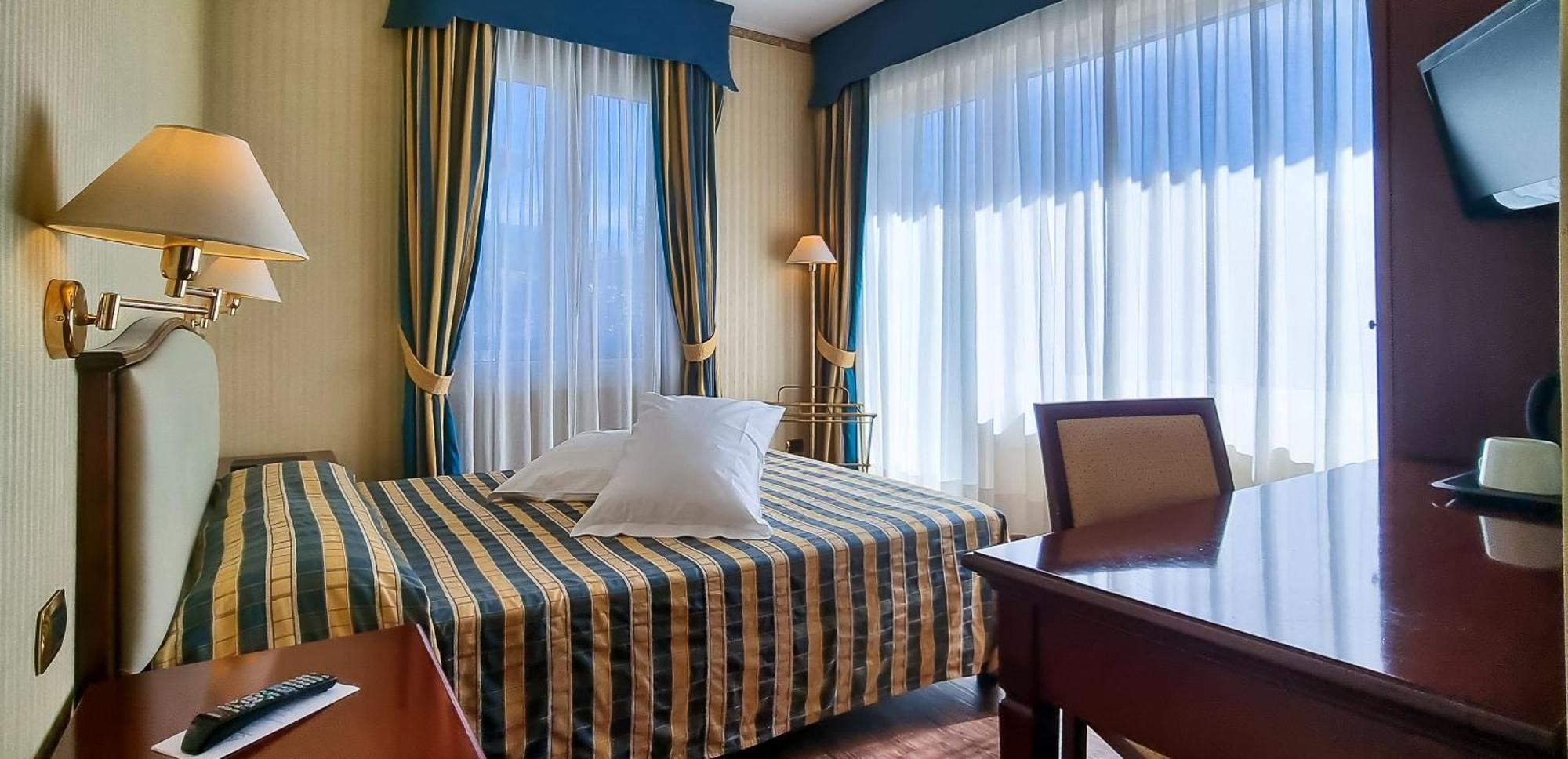 Small Double Room with Balcony,1583651333:JPEG