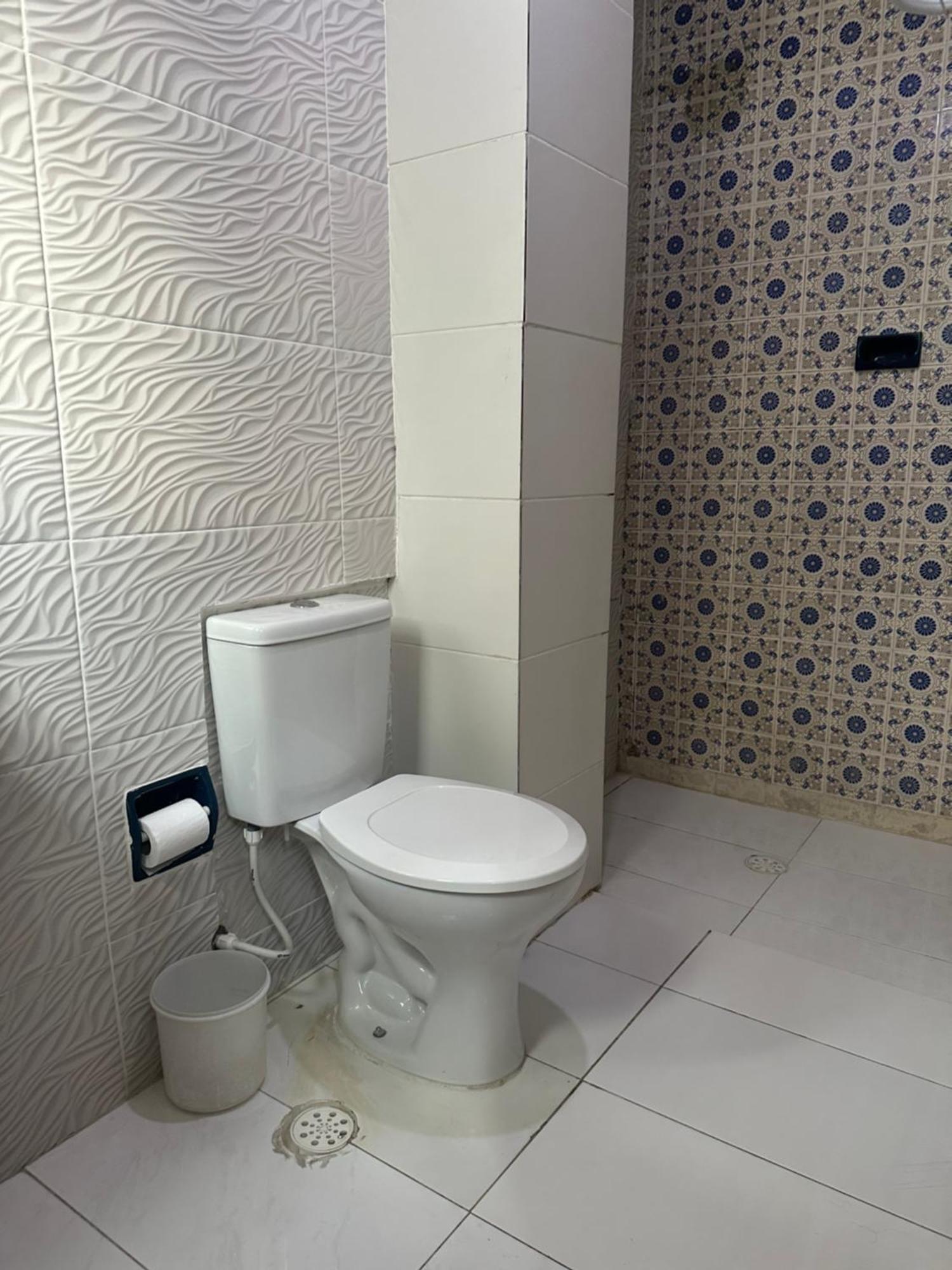 Twin Room,1771564399:JPEG