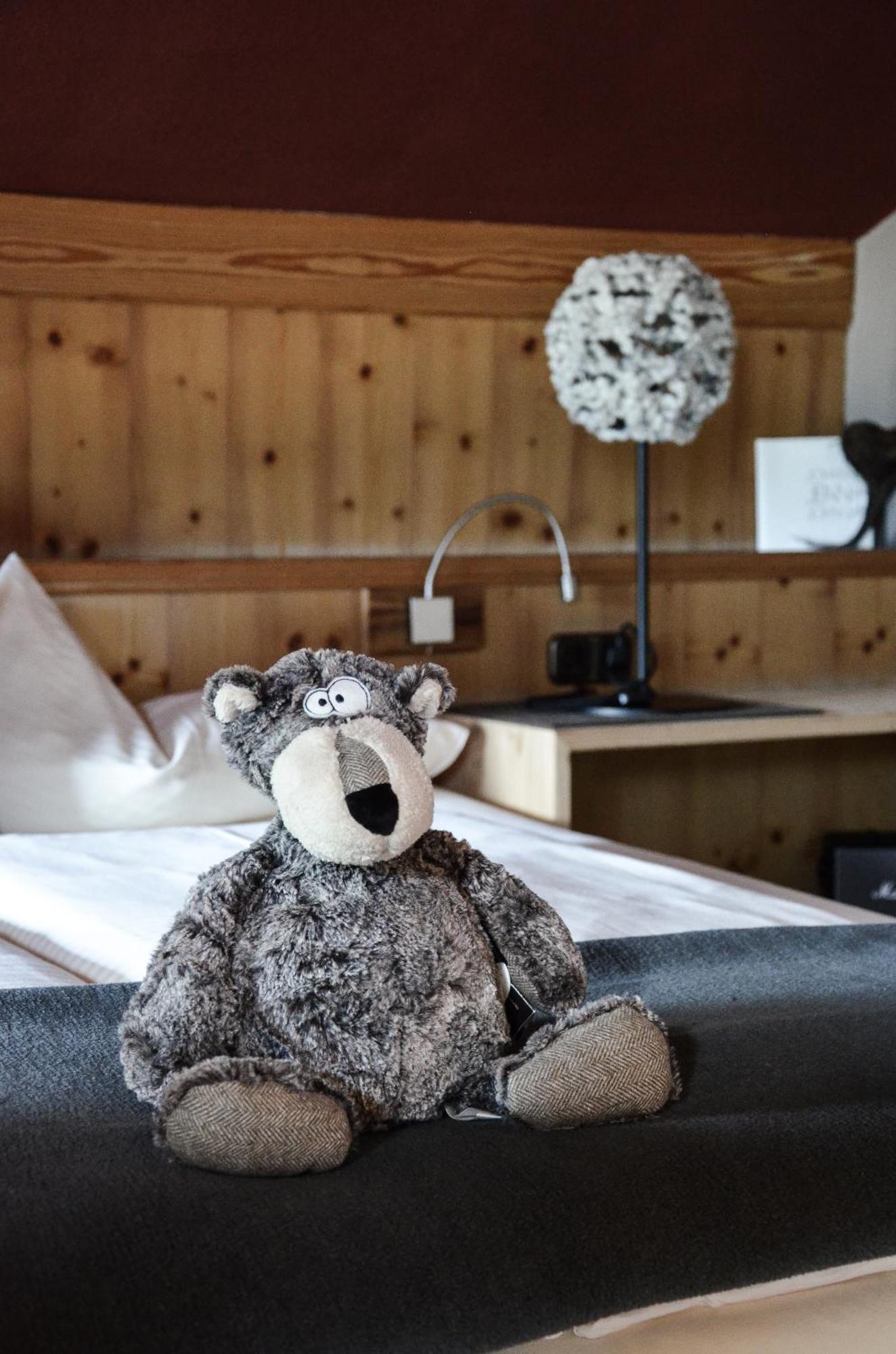 Familienzimmer mit Bergblick
