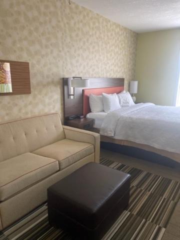 King Studio Suite