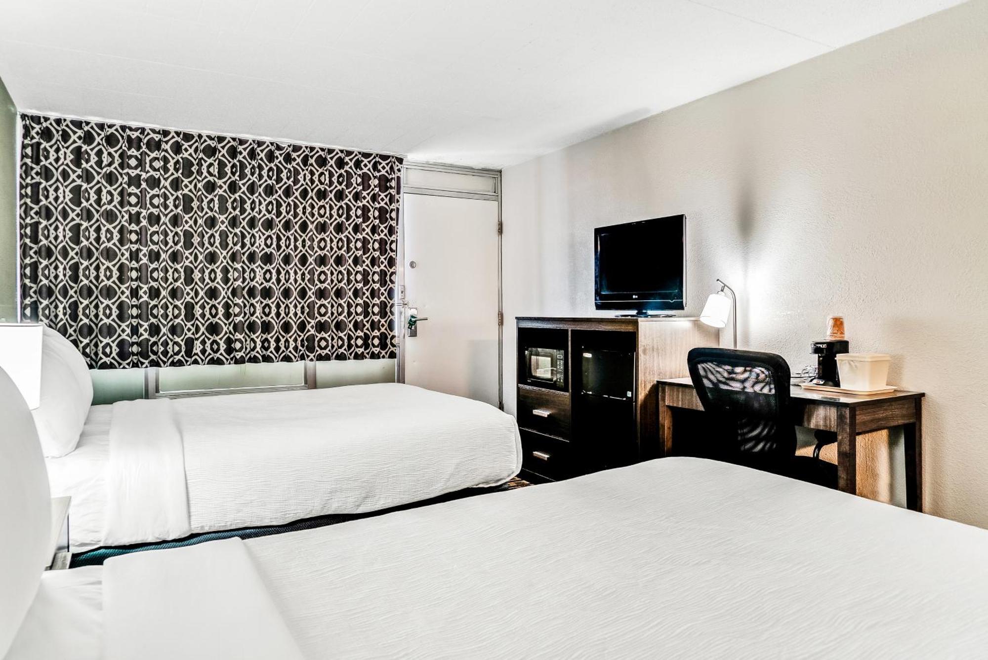 Double Room with Two Double Beds