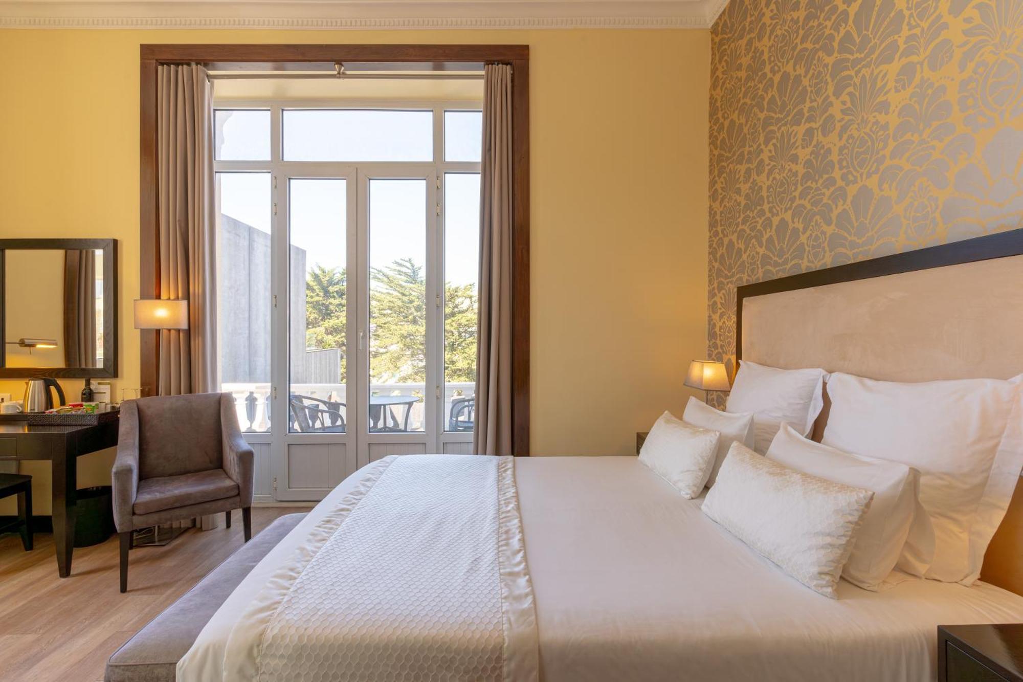 Double Room,1587493287:JPEG