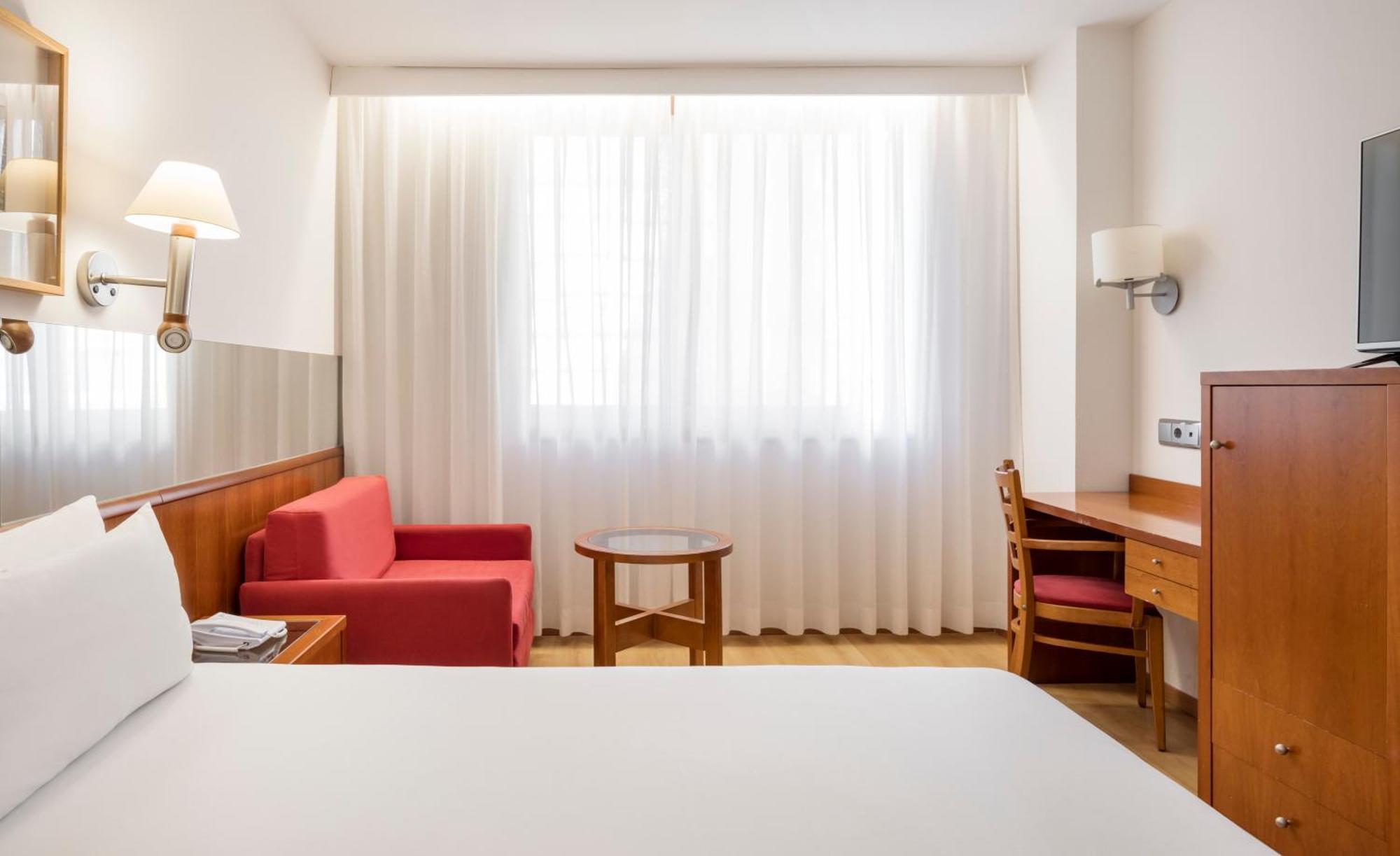 Dreibettzimmer (2 Erwachsene + 1 Kind)