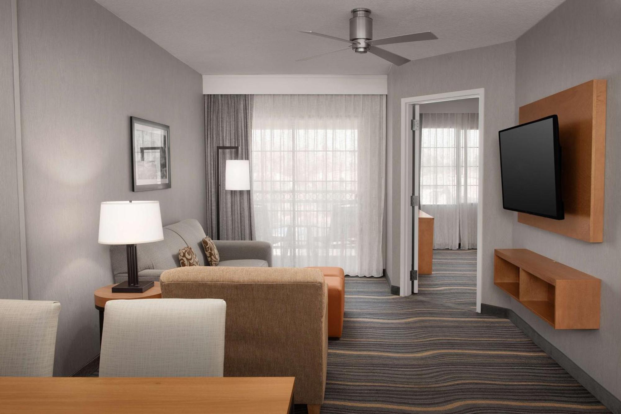 Corner King Room,1588092579:JPEG