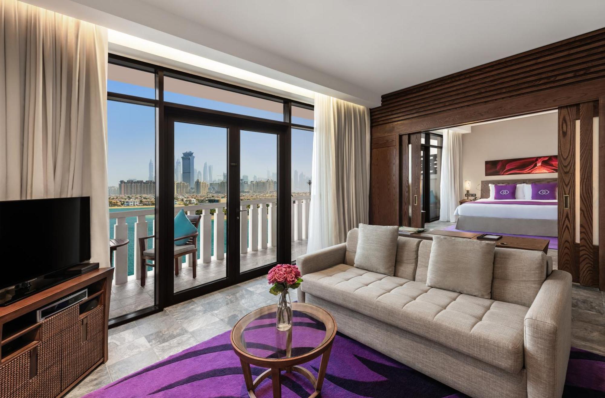Prestige Suite met Kingsize Bed en Slaapbank - Uitzicht op Zee - Toegang tot de Club