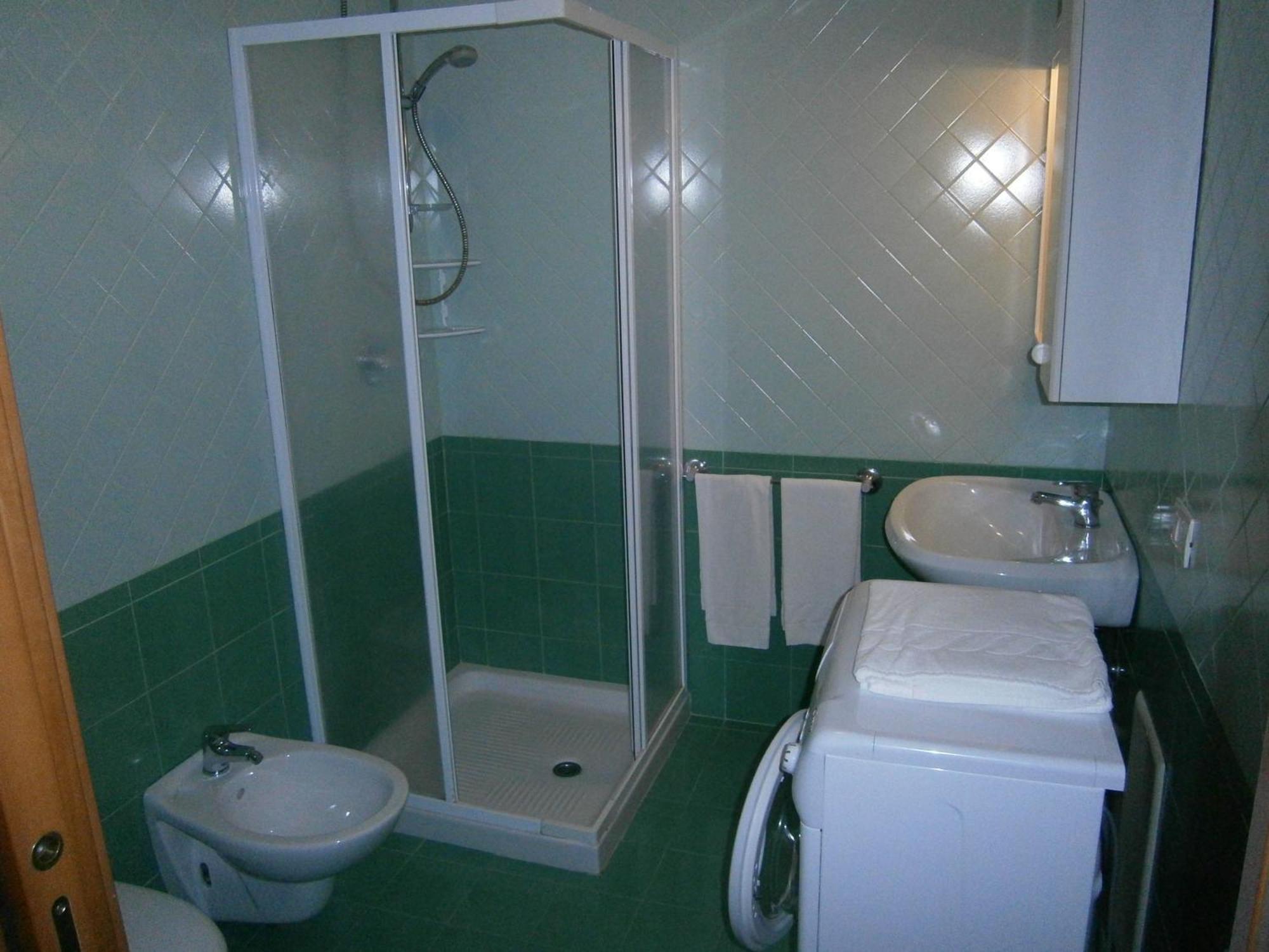 Luxury Studio,1771759084:JPEG
