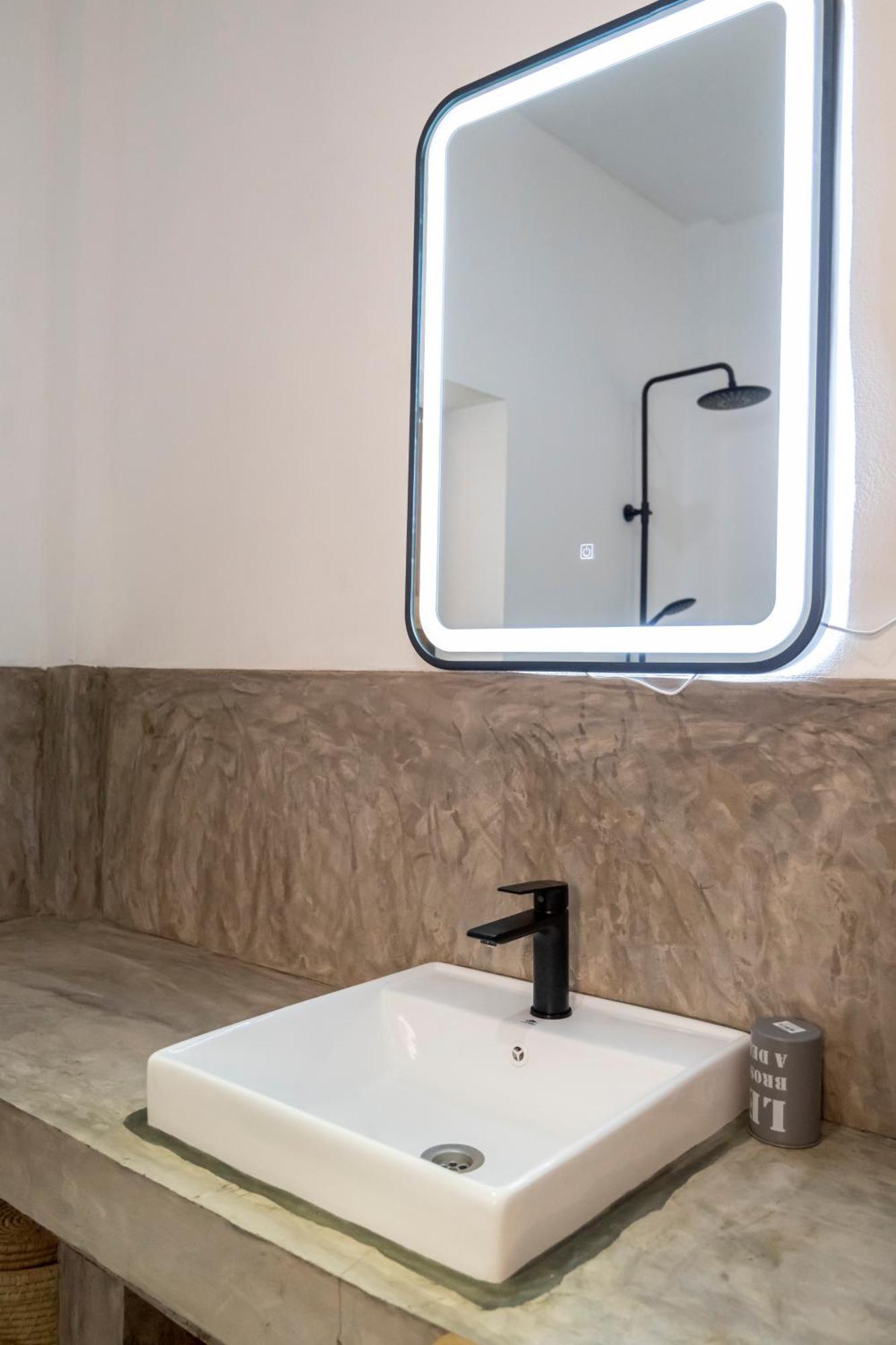 Chambre Double Deluxe avec Balcon - Vue sur Mer