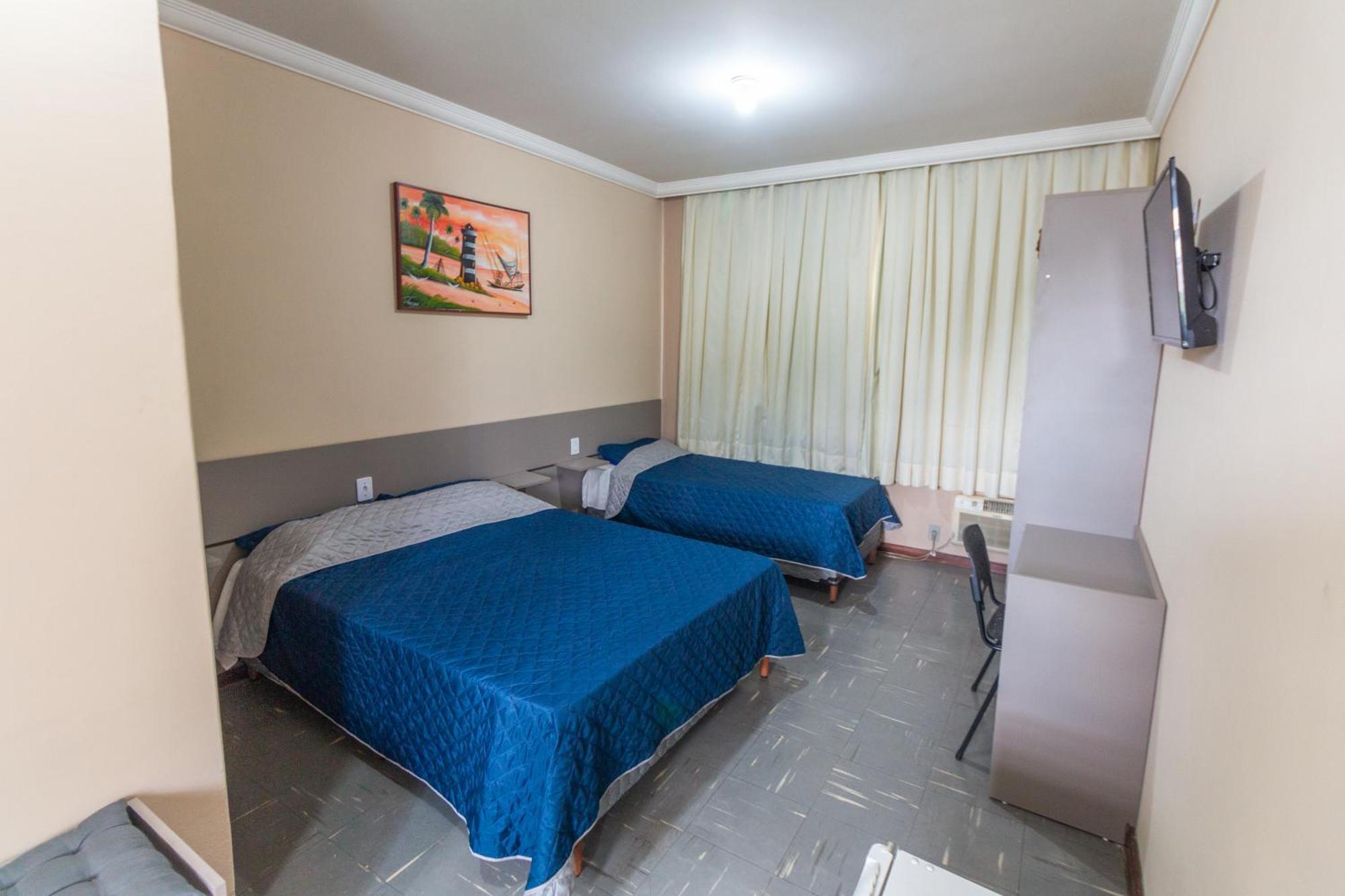 Quarto Duplo
