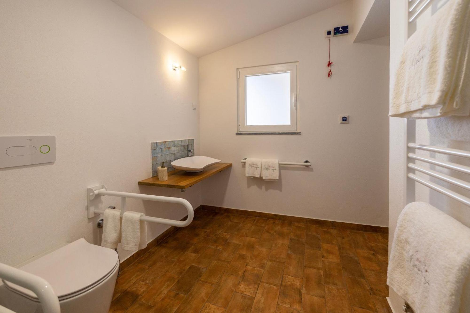 Quarto Duplo - Acesso a Pessoas com Mobilidade Condicionada