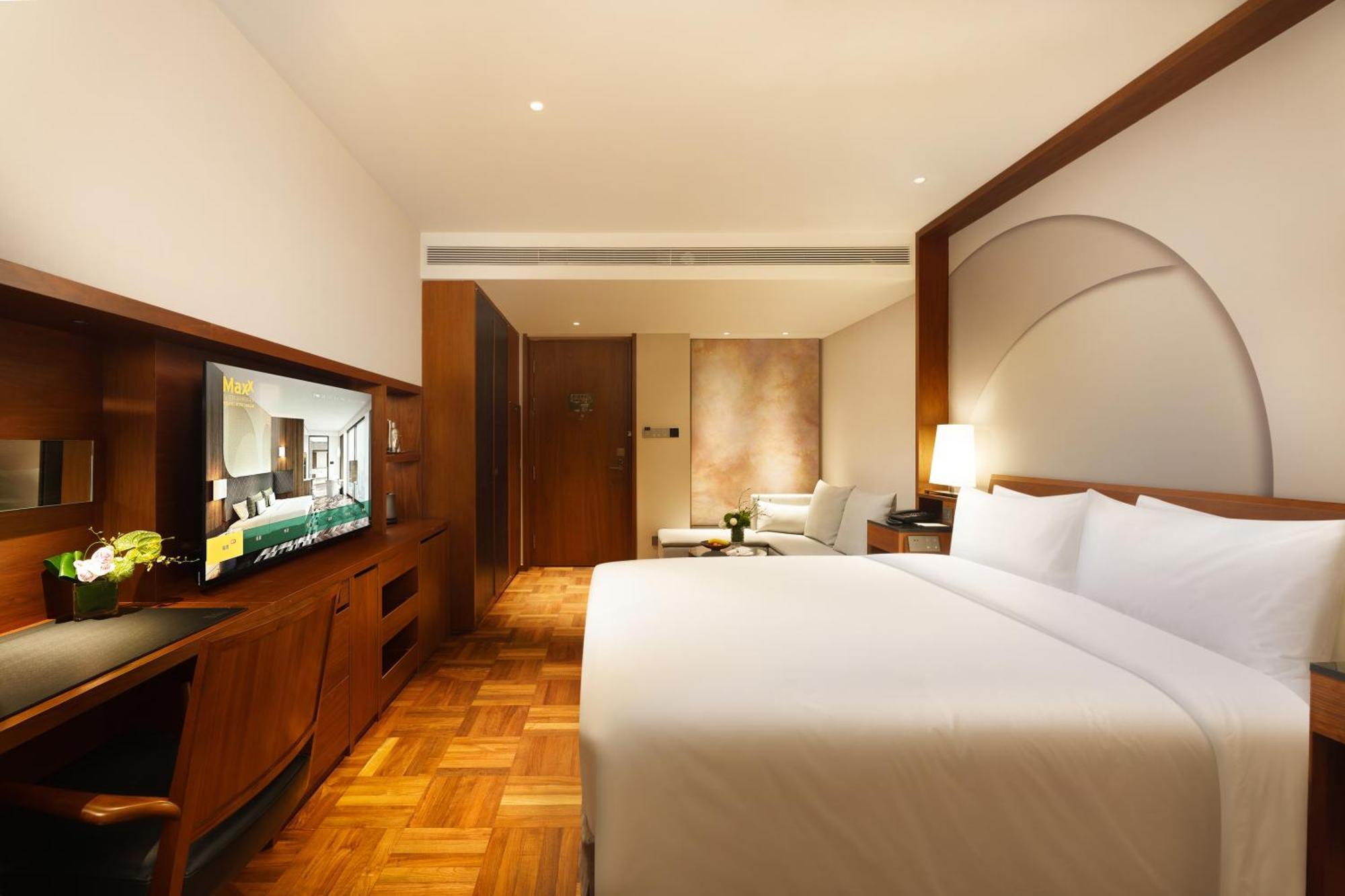 Shanghai Studio with River View