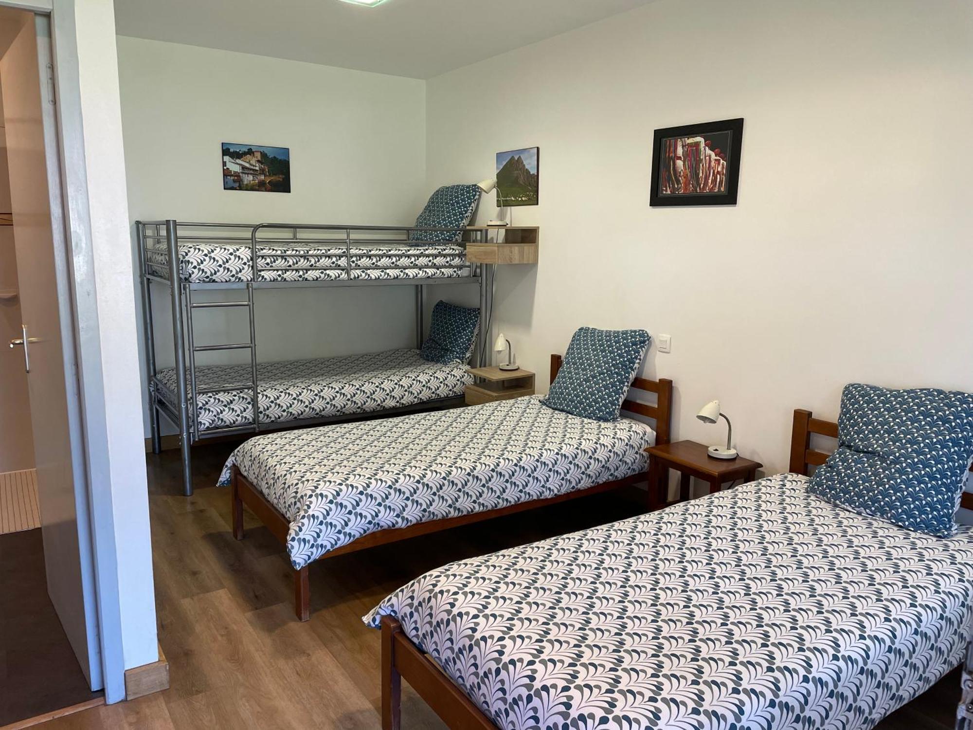 Chambre Quadruple avec Salle de Bains Privative