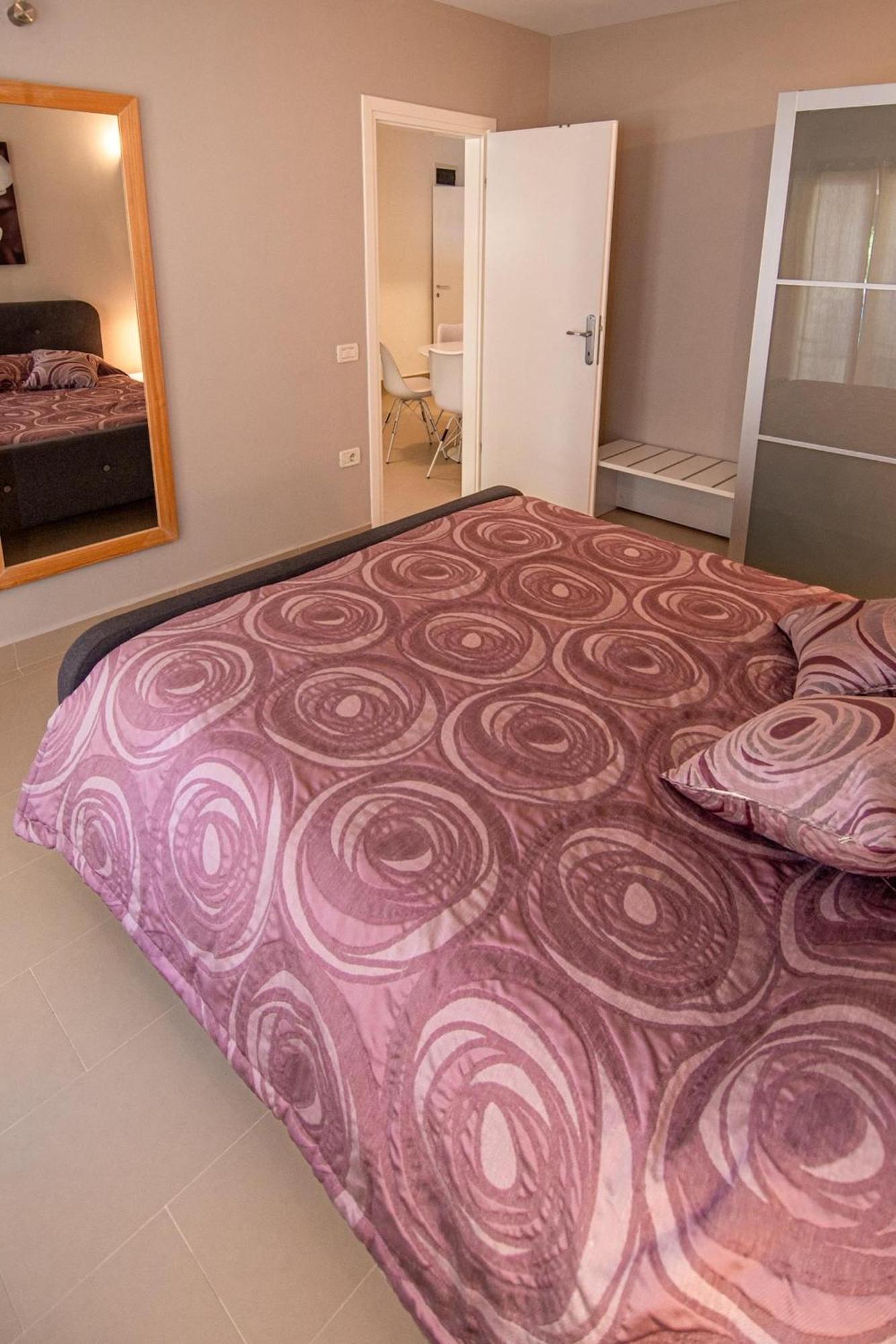Apartment mit 1 Schlafzimmer und Balkon
