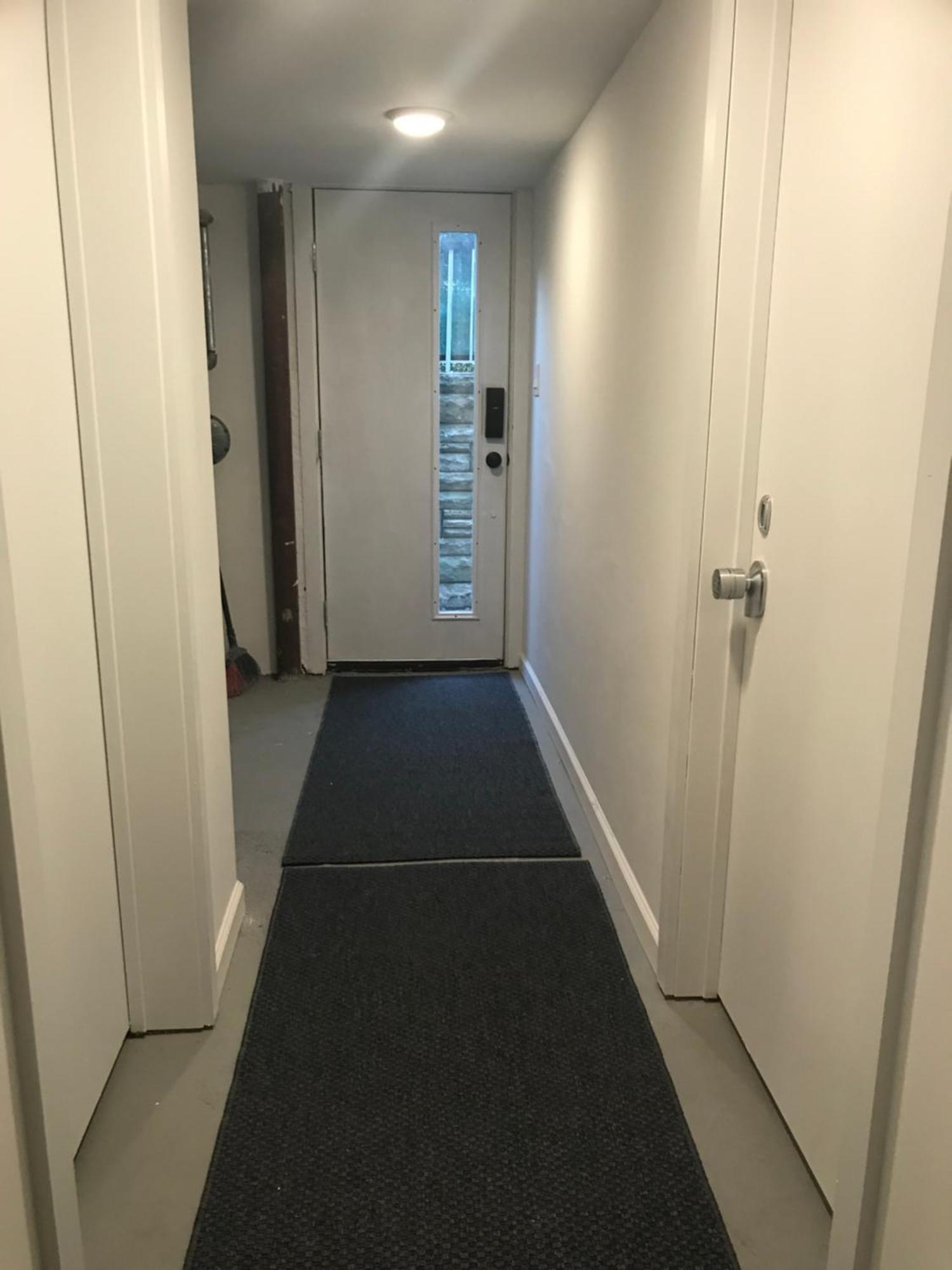 Twin Room with Private External Bathroom