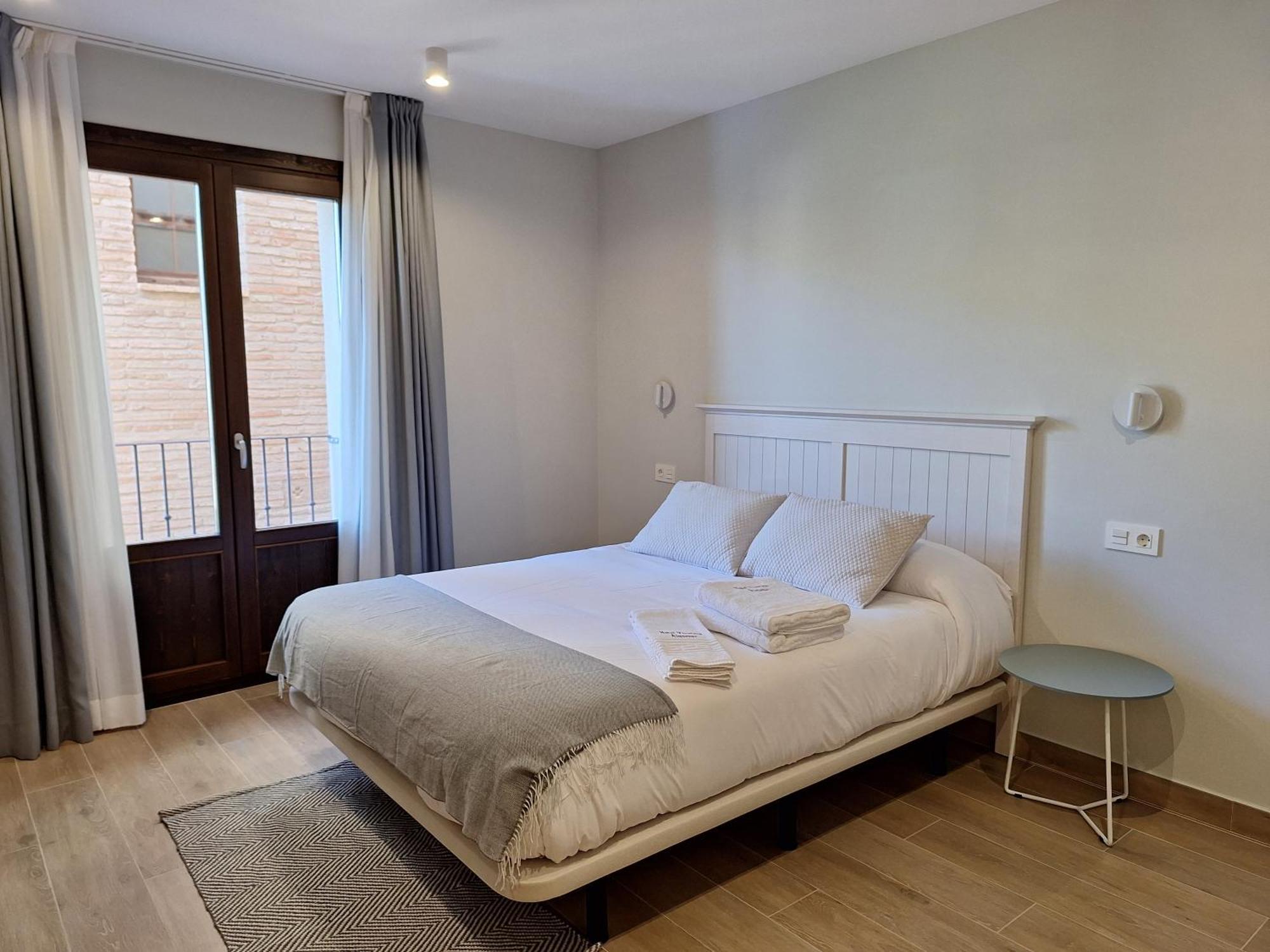 Standard Double Room,1583348371:JPEG