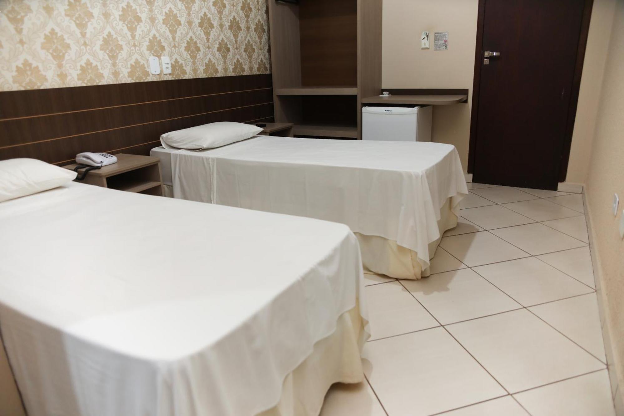 Quarto Standard com 2 Camas de Solteiro