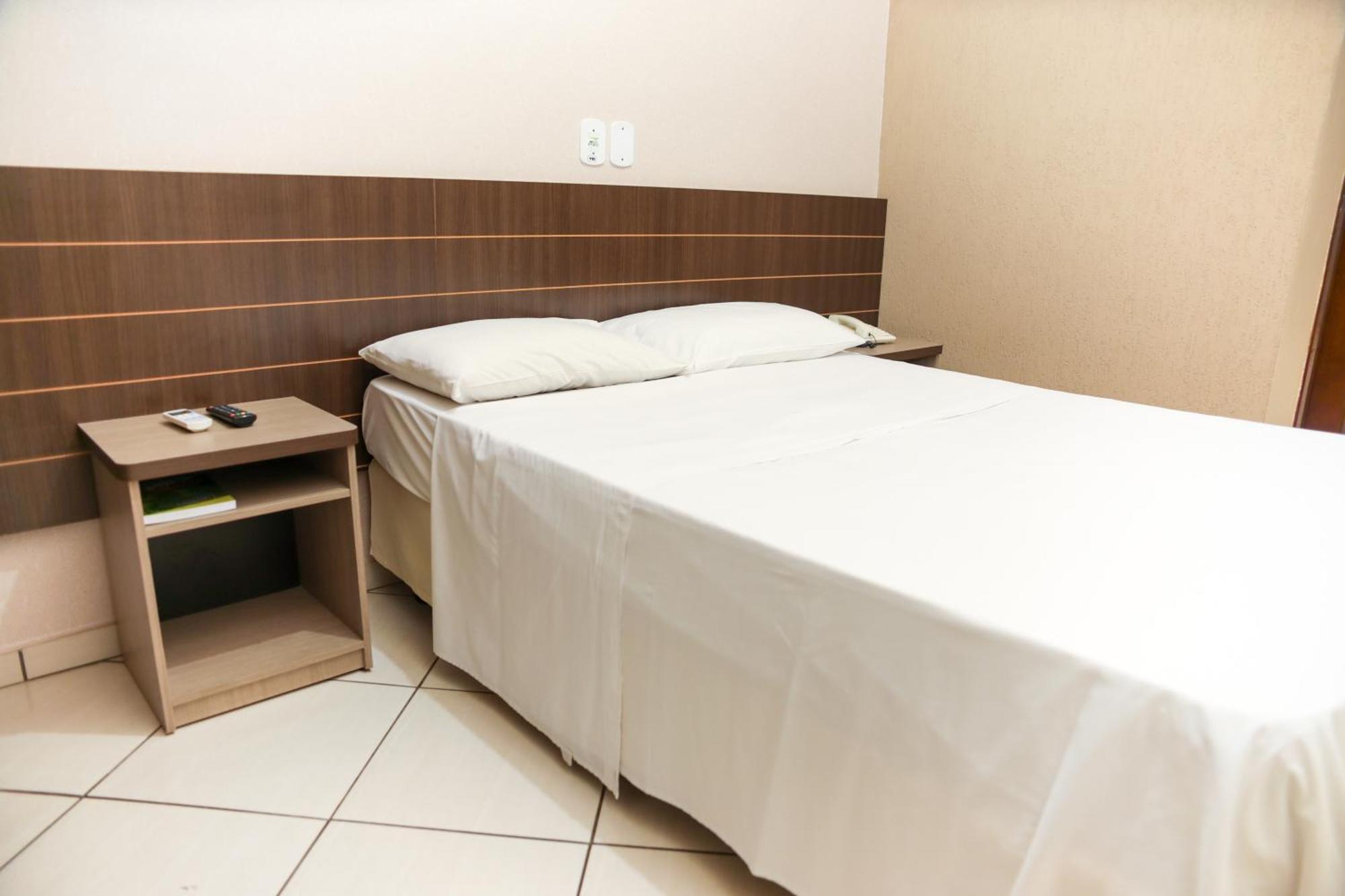 Quarto Standard com Cama Queen-size