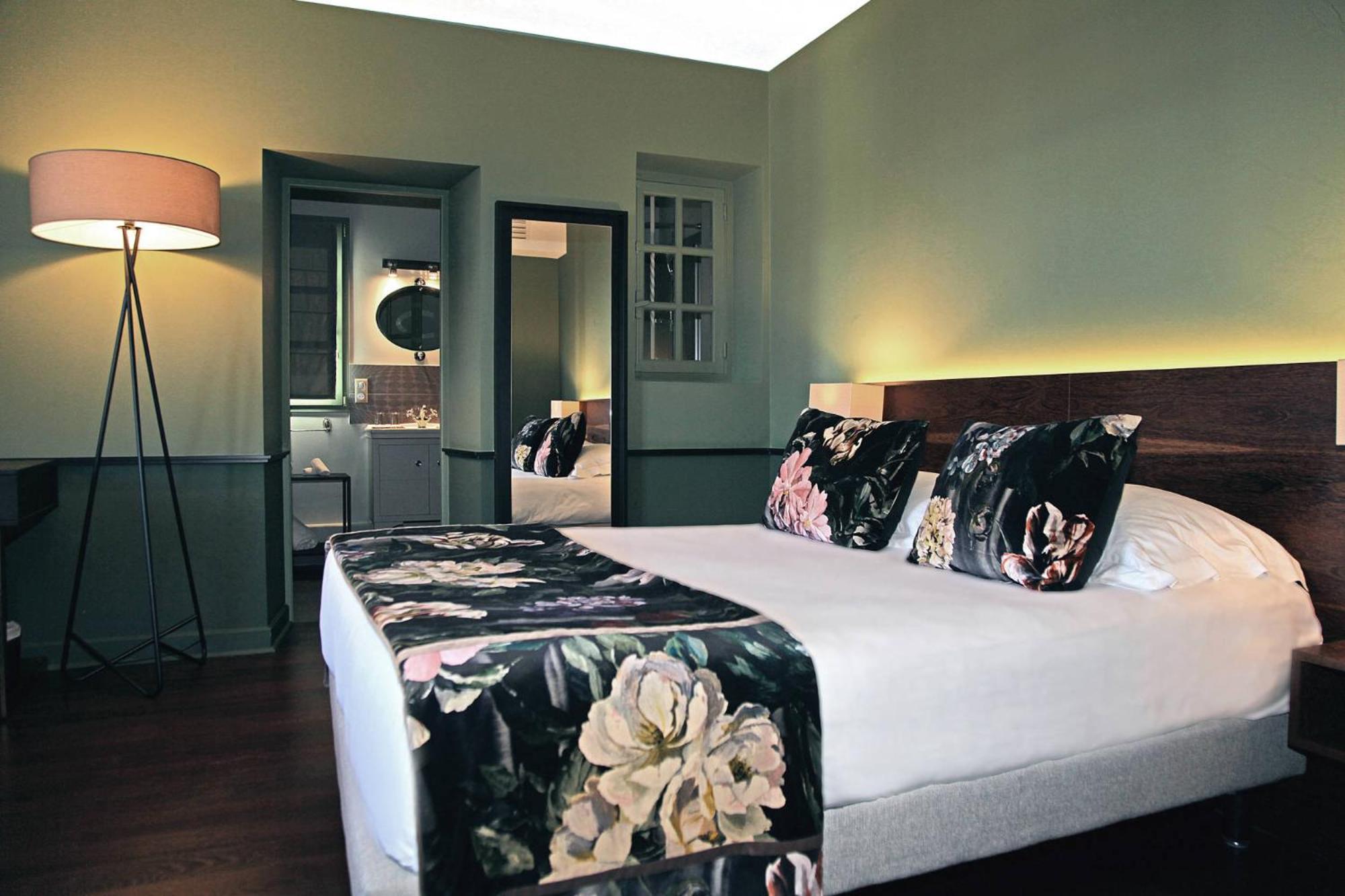 Chambre Double Supérieure avec Baignoire
