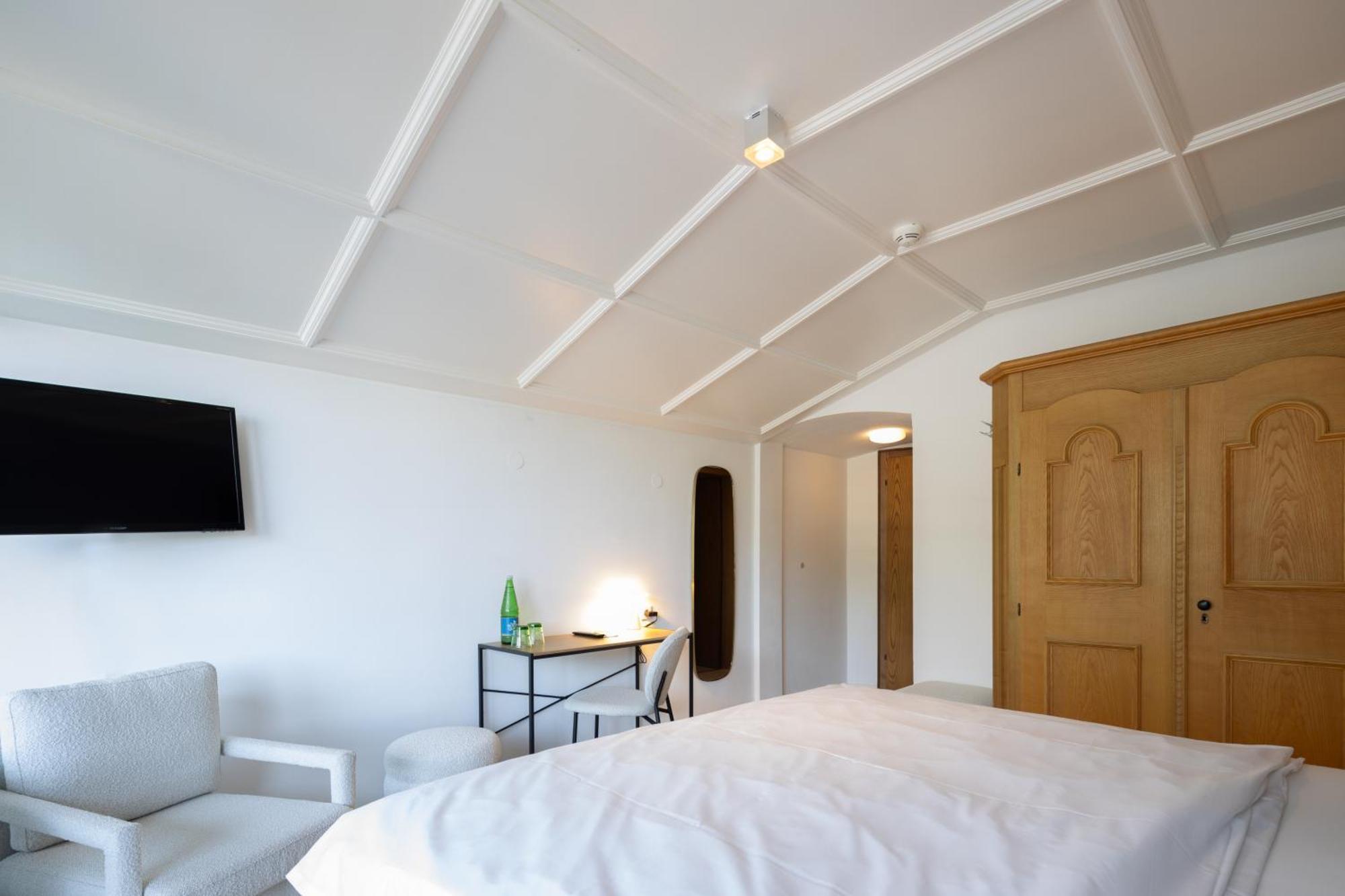 Doppelzimmer mit Balkon