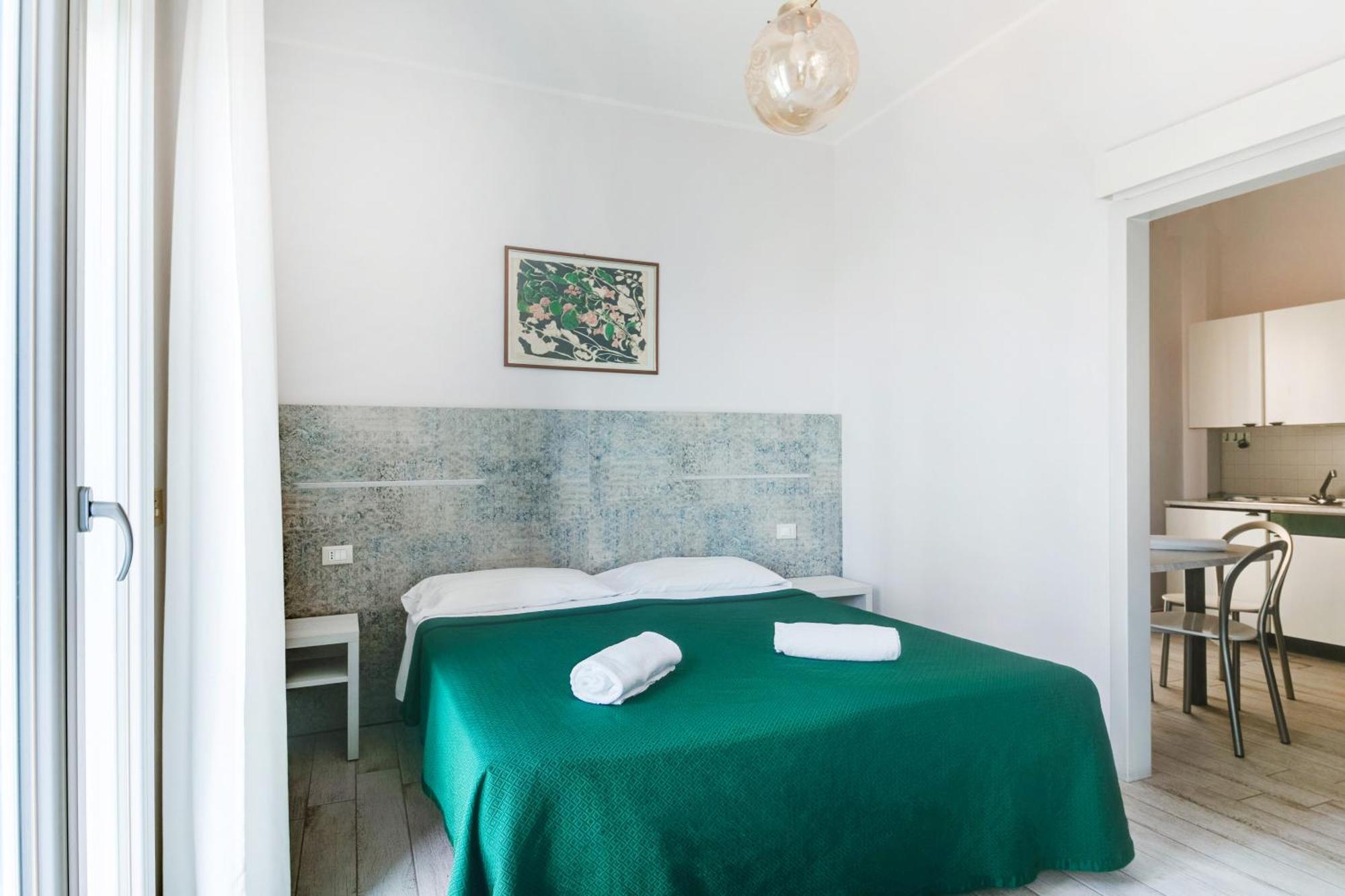 Appartamento con 1 Camera da Letto e Balcone (2 Adulti)