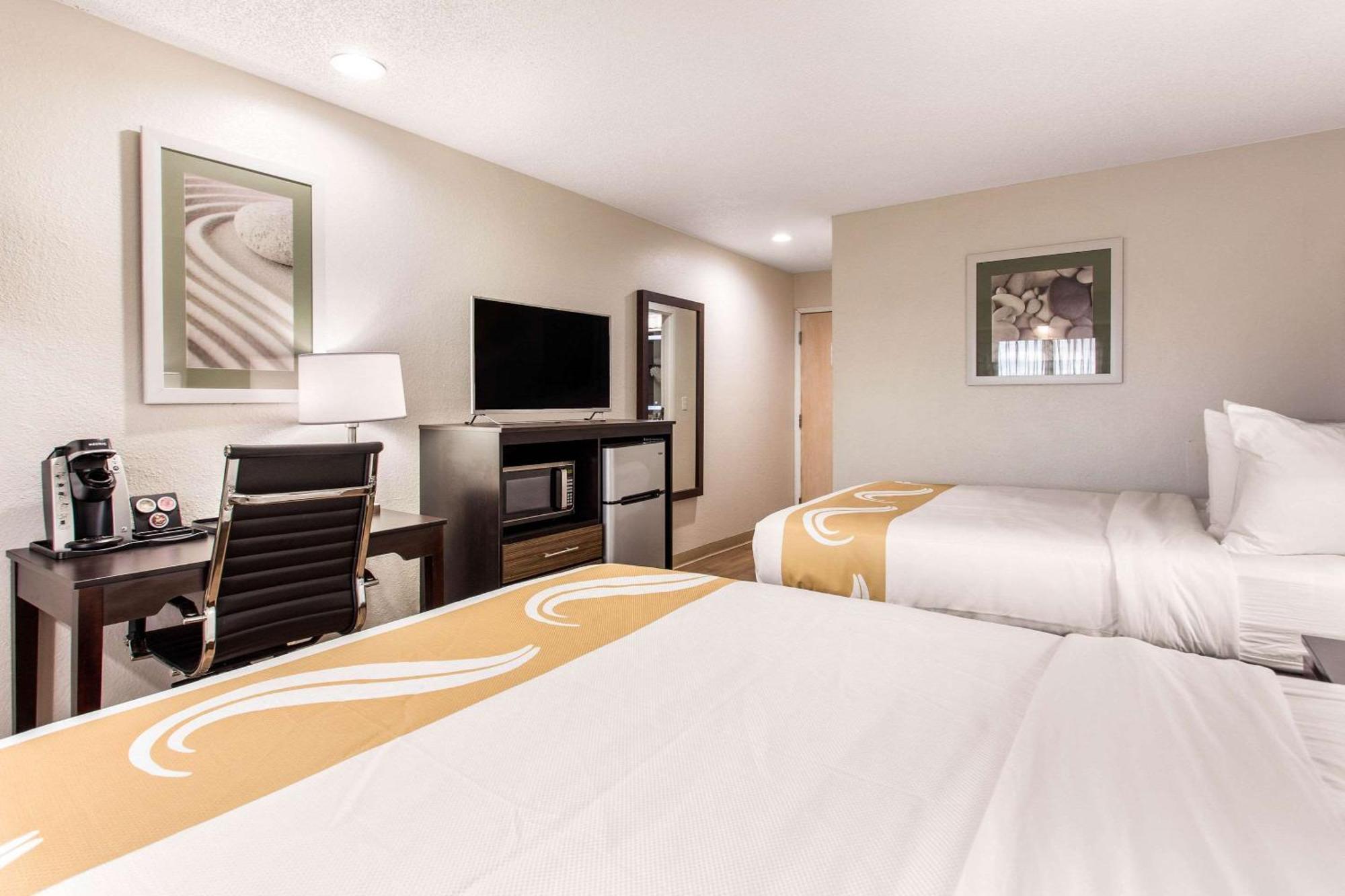 Queen Room with Two Queen Beds - Non-Smoking