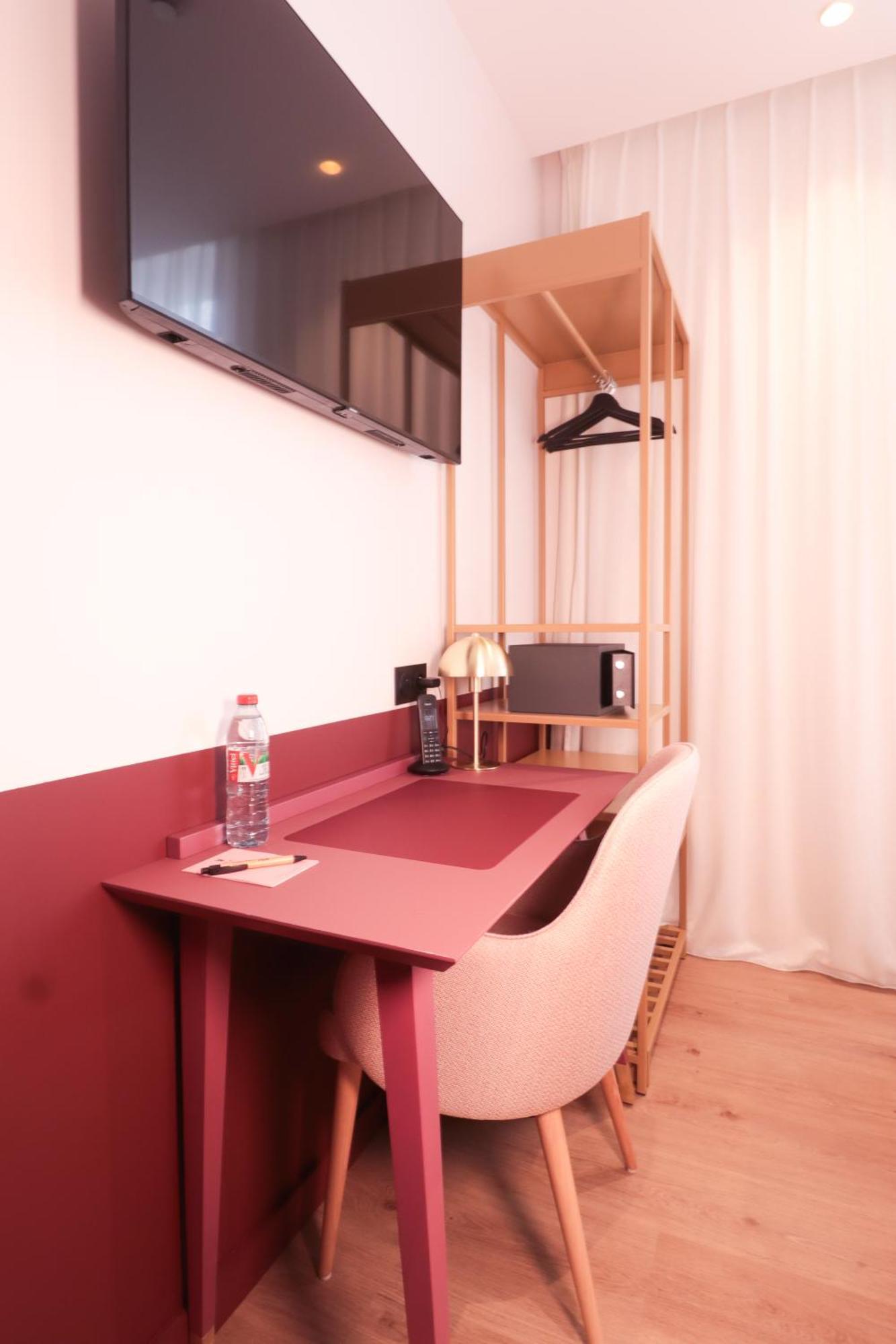 Cosy Single,1599643990:JPEG