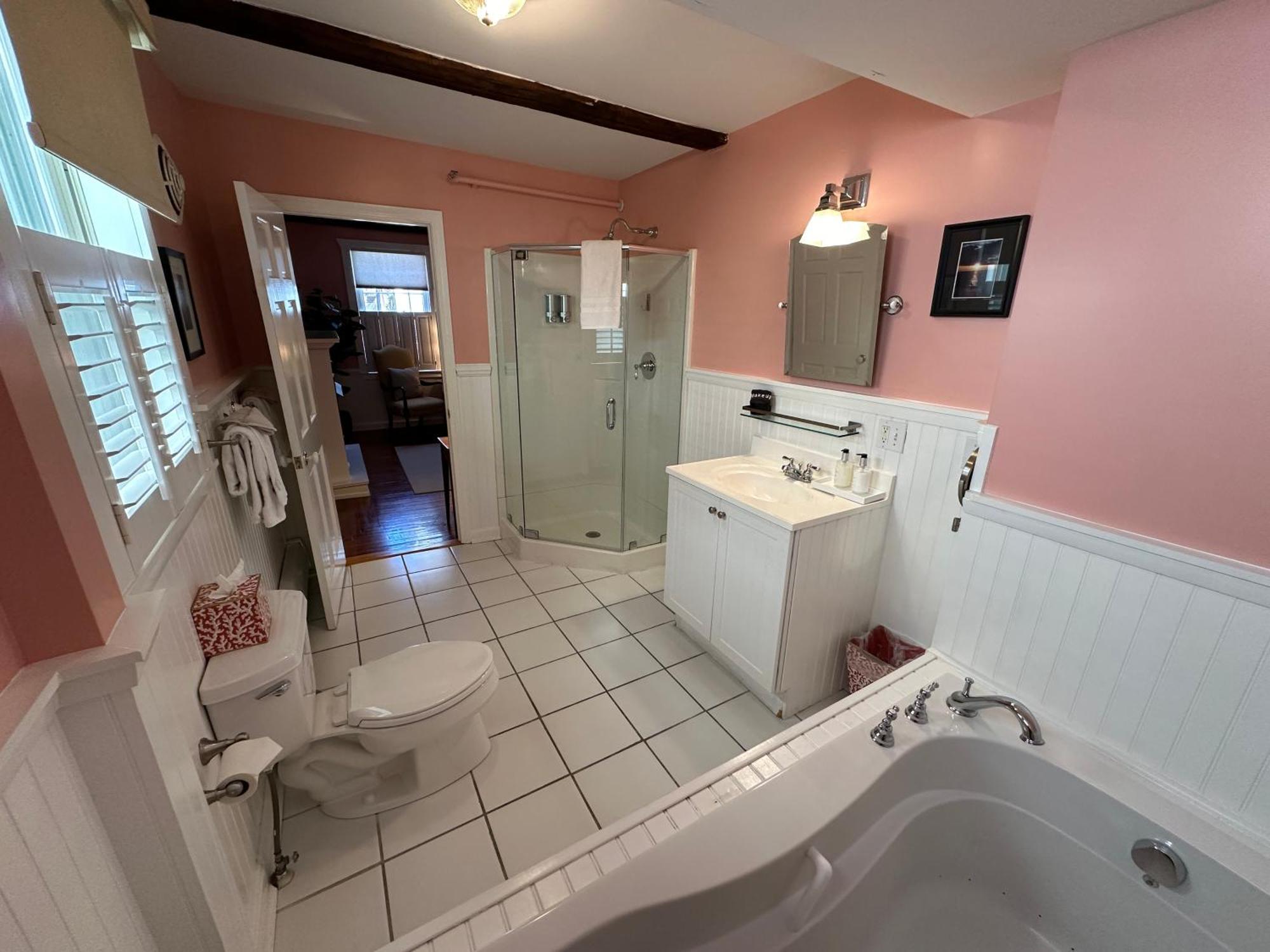 King Suite with Spa Bath