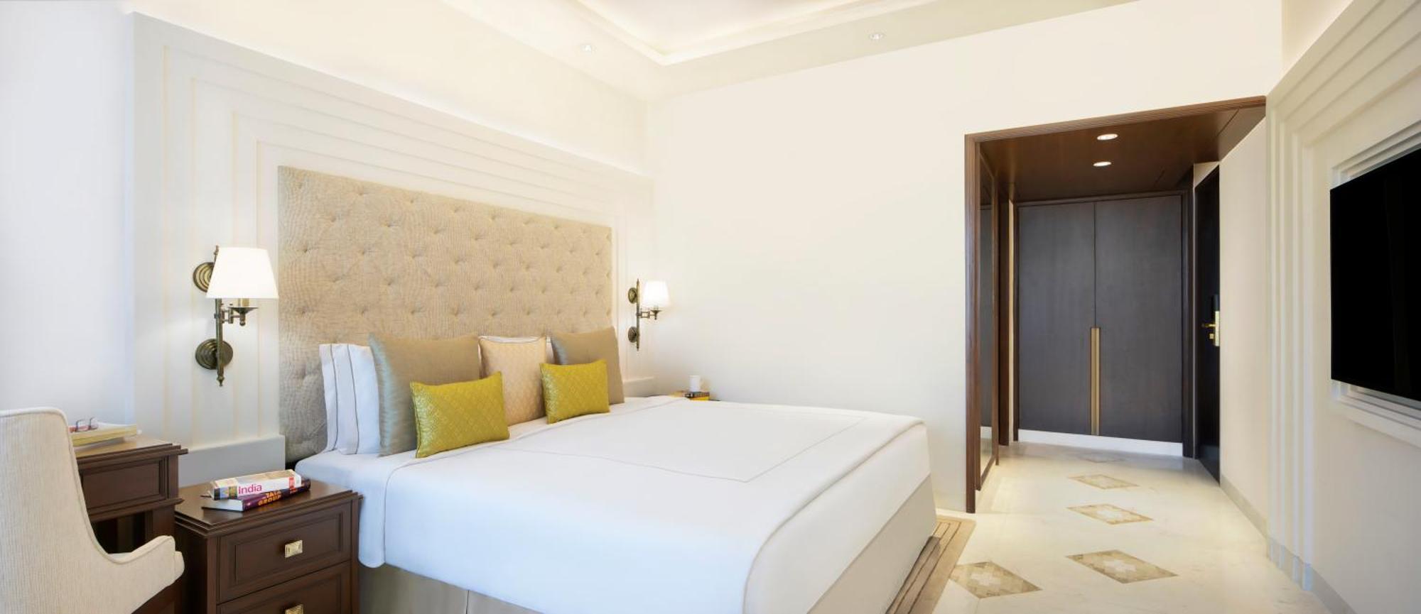 Chambre Lit King-Size Supérieure - Vue sur Ville