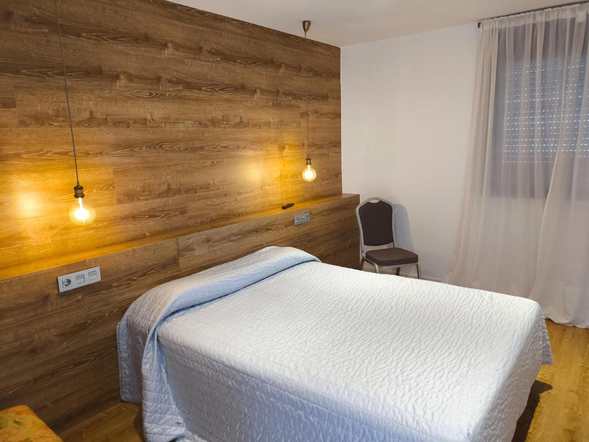 Classic Quadruple Room,1604145072:JPEG