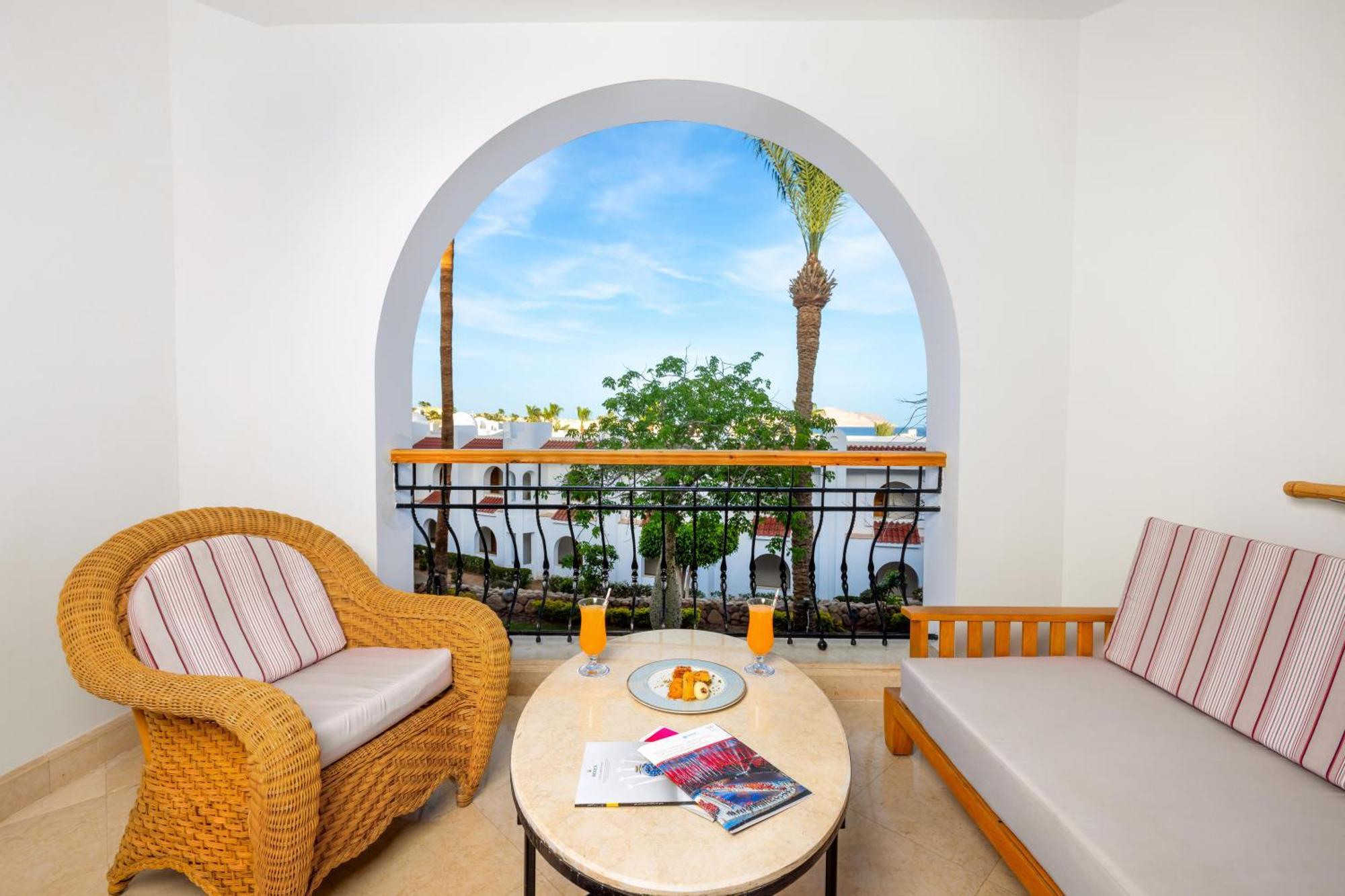 Standard King Room with Garden View,1608295196:JPEG