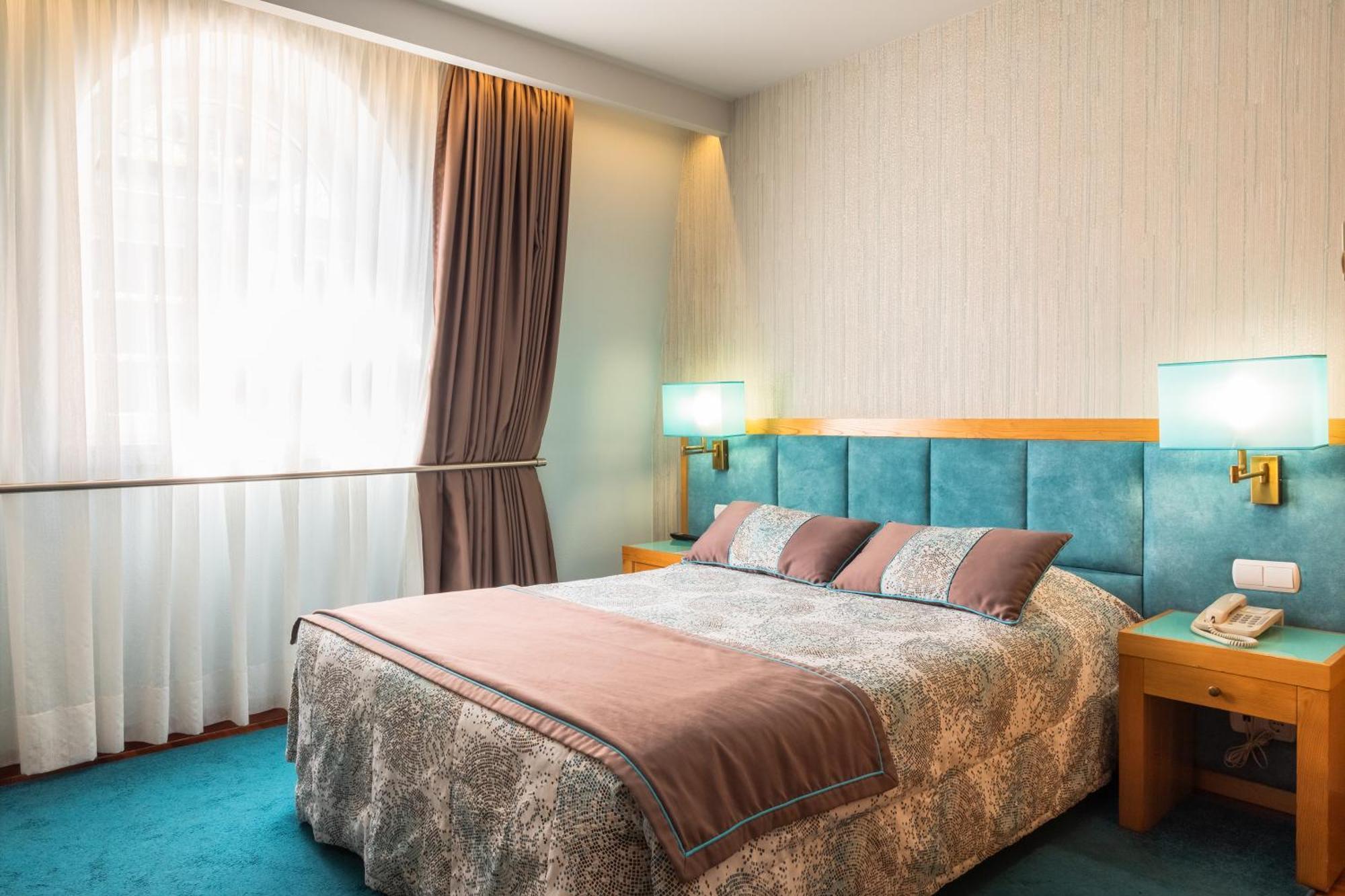 Standard Double Room,1756409293:JPEG