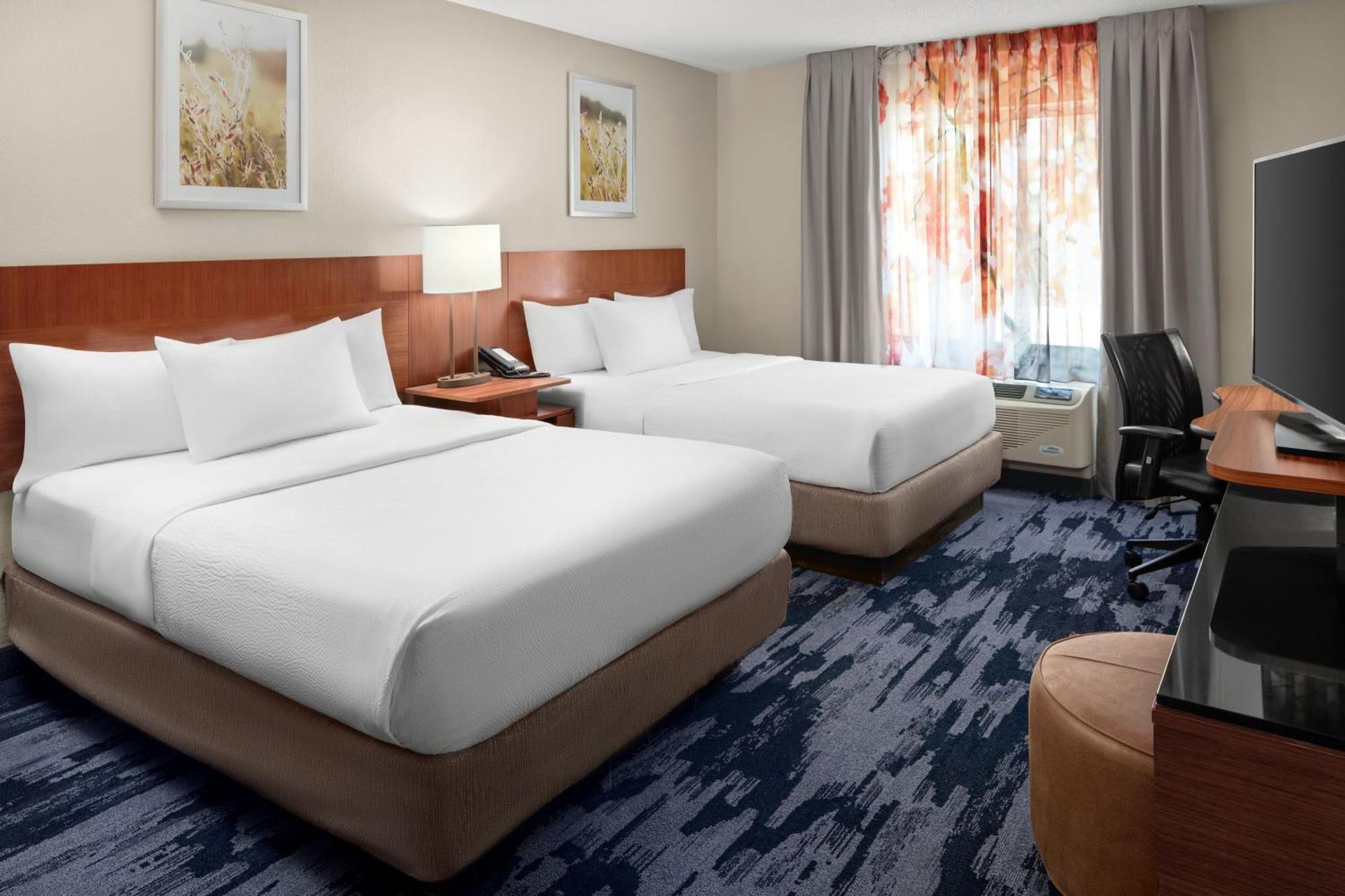 Standard Queen Room with Two Queen Beds